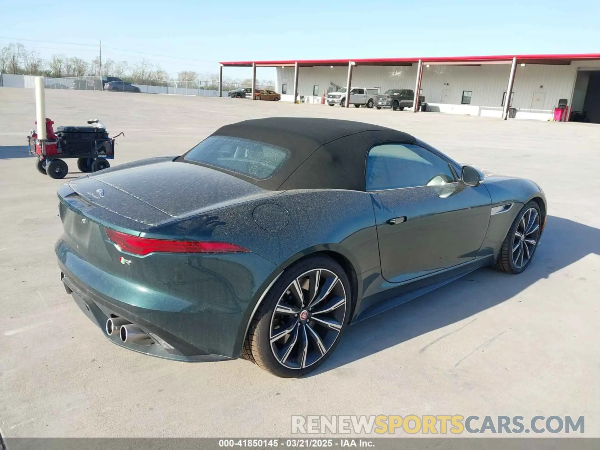 4 Фотография поврежденного автомобиля SAJD55FEXMCK72726 JAGUAR F-TYPE 2021