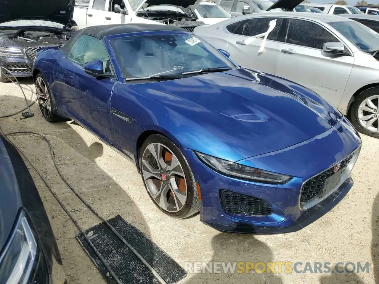 4 Photograph of a damaged car SAJDD5EE1PCK82487 JAGUAR F-TYPE 2023