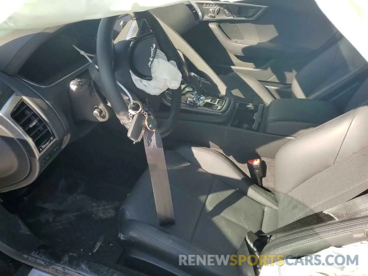 7 Photograph of a damaged car SAJDF1EE9RCK86521 JAGUAR F-TYPE 2024