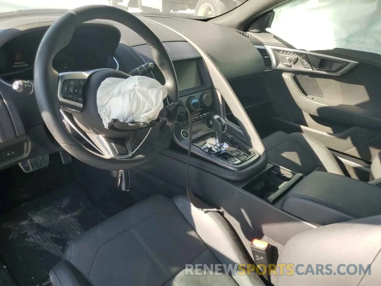 8 Photograph of a damaged car SAJDF1EE9RCK86521 JAGUAR F-TYPE 2024