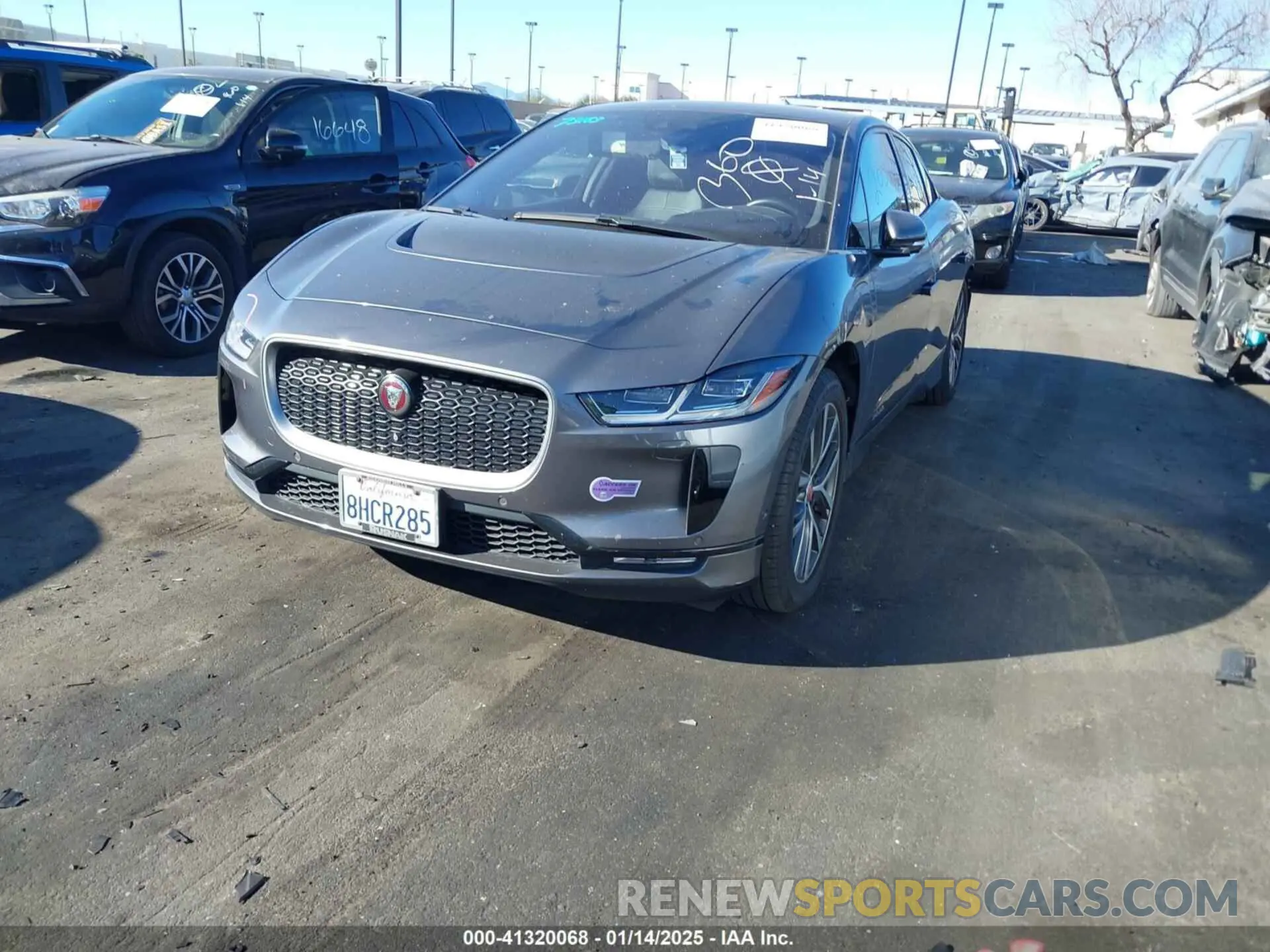 2 Photograph of a damaged car SADHD2S12K1F66268 JAGUAR I-PACE 2019