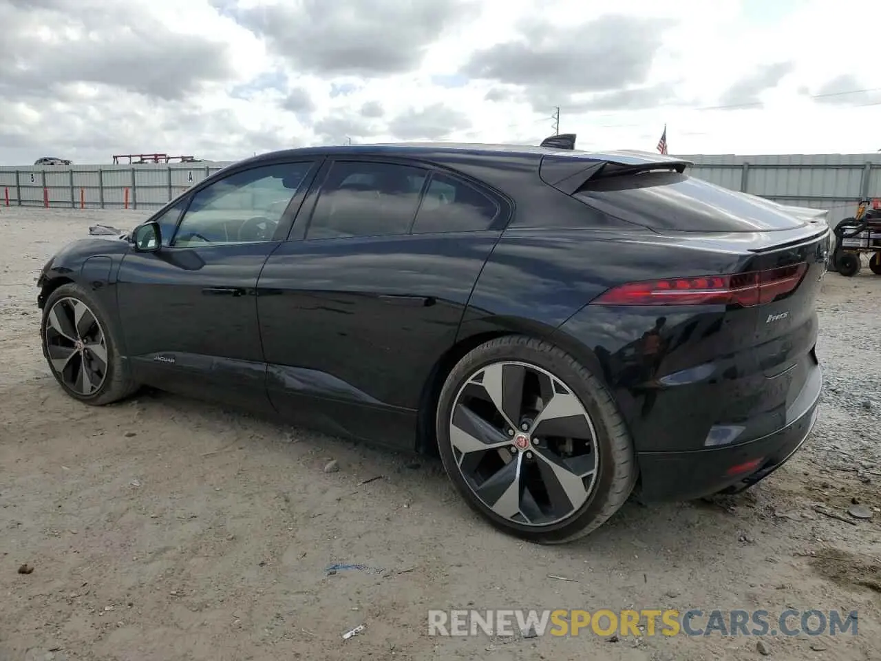 2 Photograph of a damaged car SADHD2S14K1F63517 JAGUAR I-PACE 2019