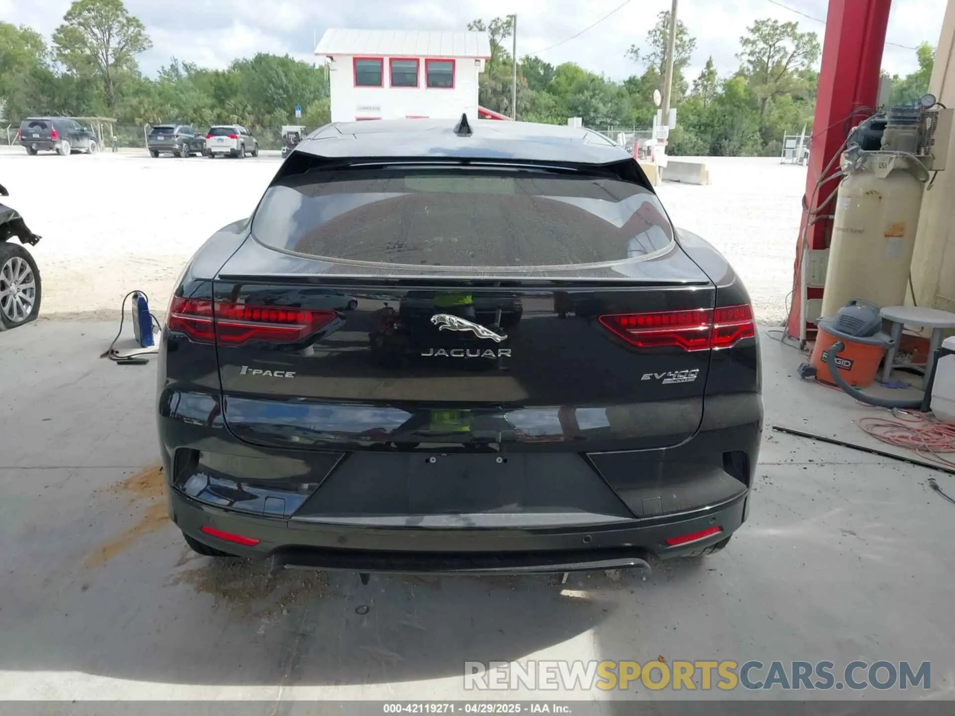 17 Фотография поврежденного автомобиля SADHB2S15L1F79250 JAGUAR I-PACE 2020