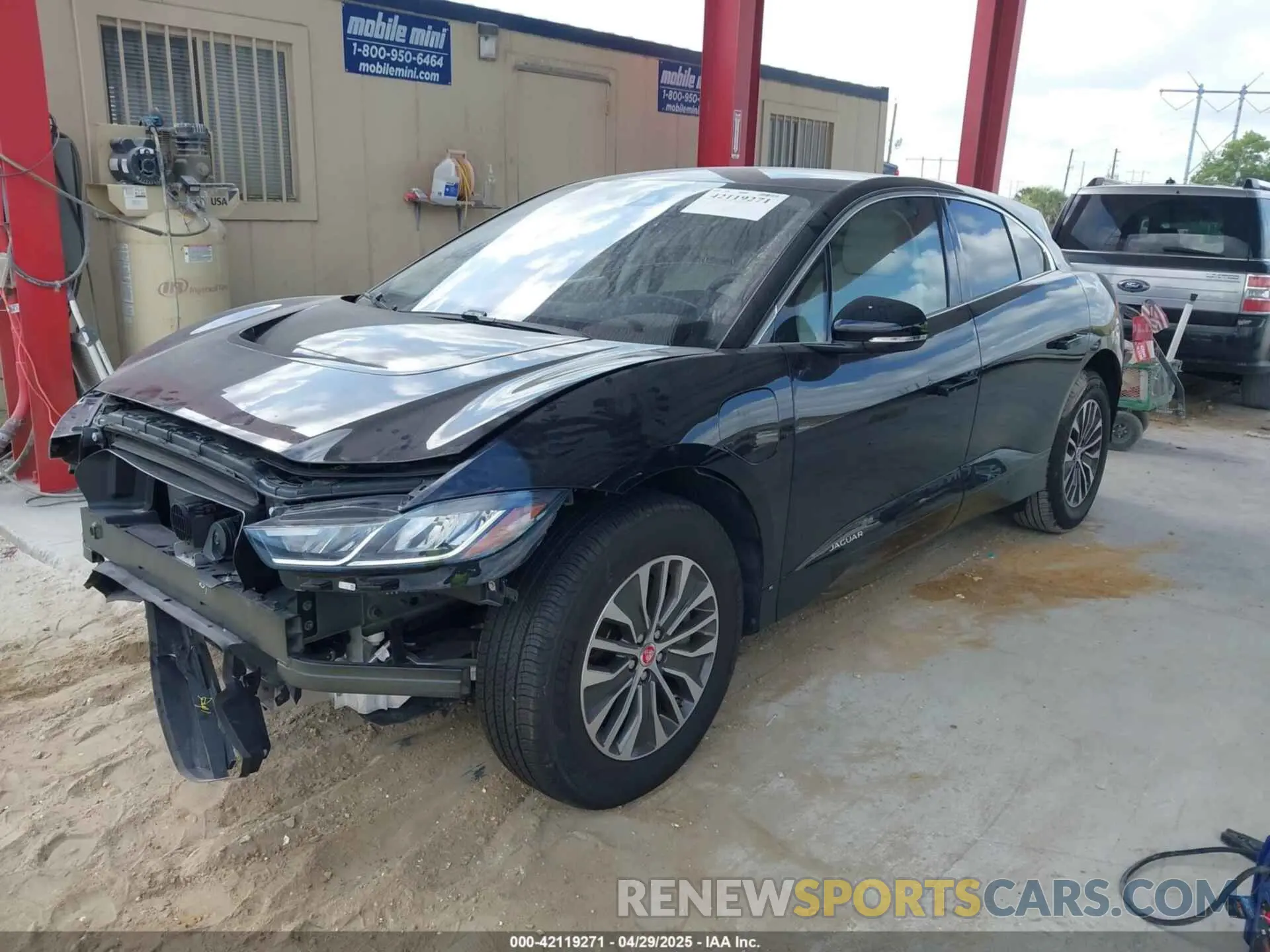 2 Фотография поврежденного автомобиля SADHB2S15L1F79250 JAGUAR I-PACE 2020