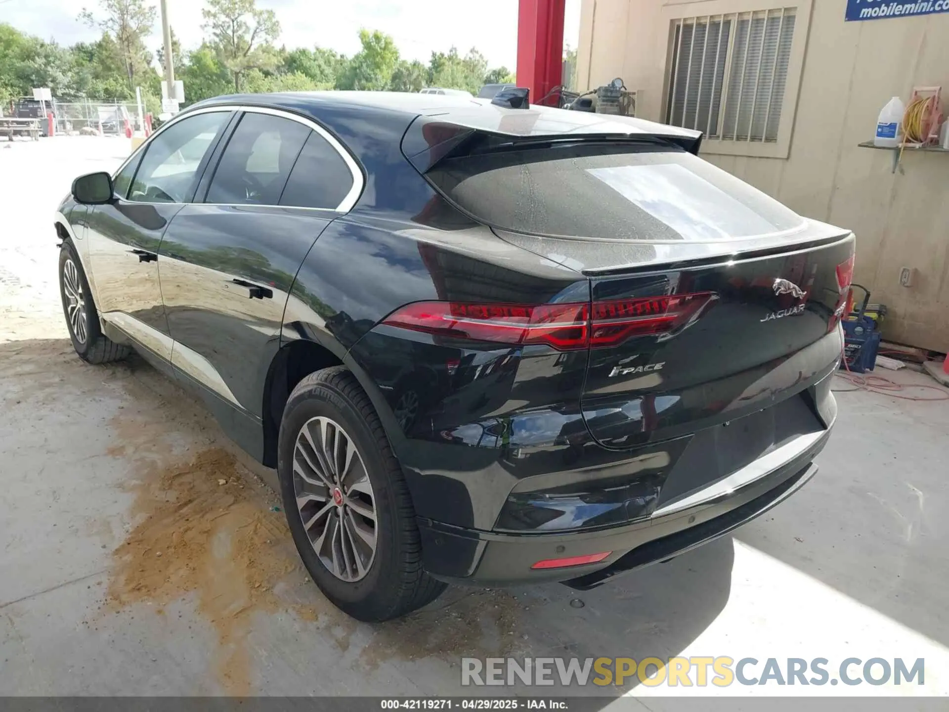 3 Фотография поврежденного автомобиля SADHB2S15L1F79250 JAGUAR I-PACE 2020