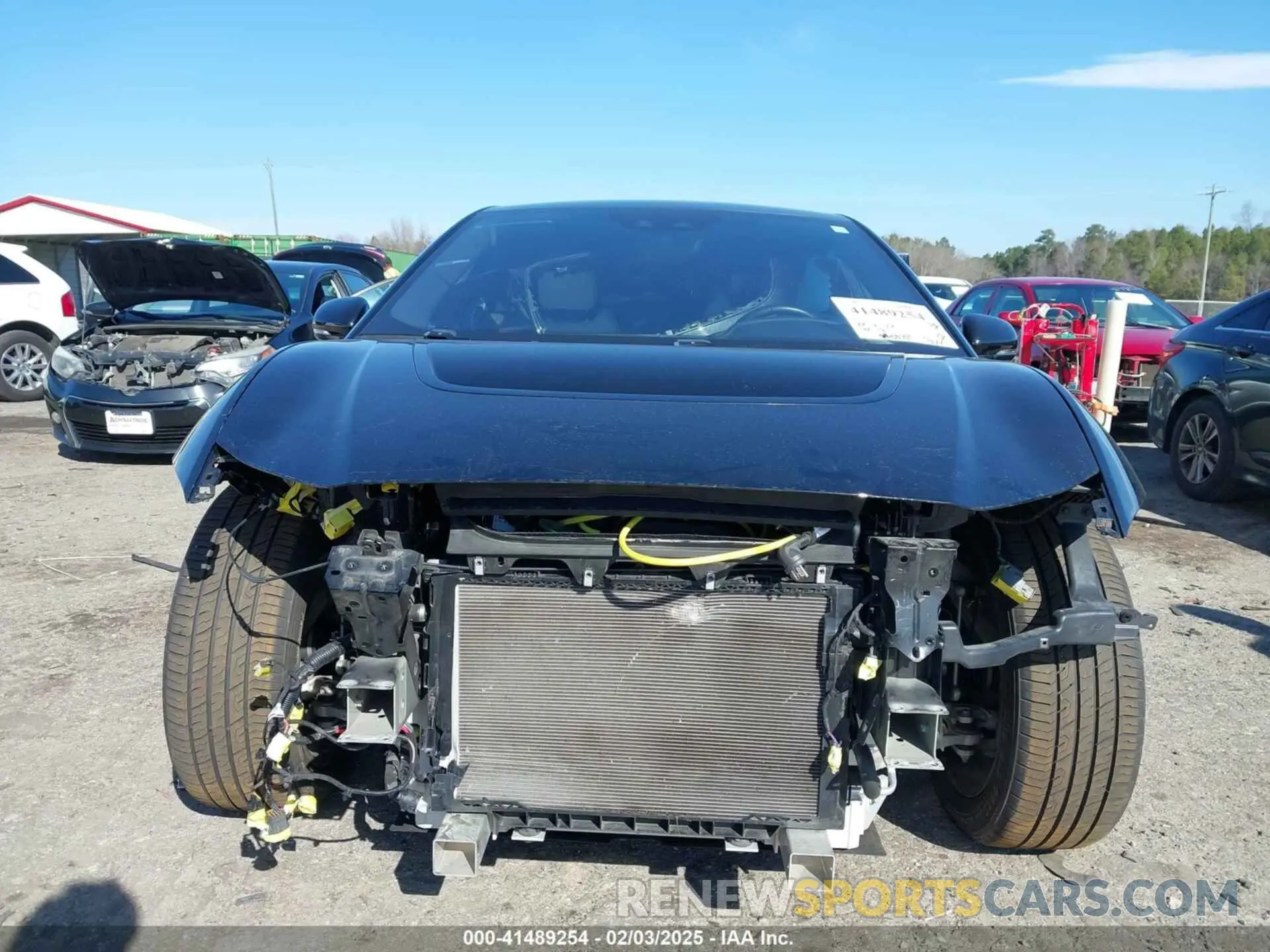 13 Photograph of a damaged car SADHC2S12L1F87240 JAGUAR I-PACE 2020
