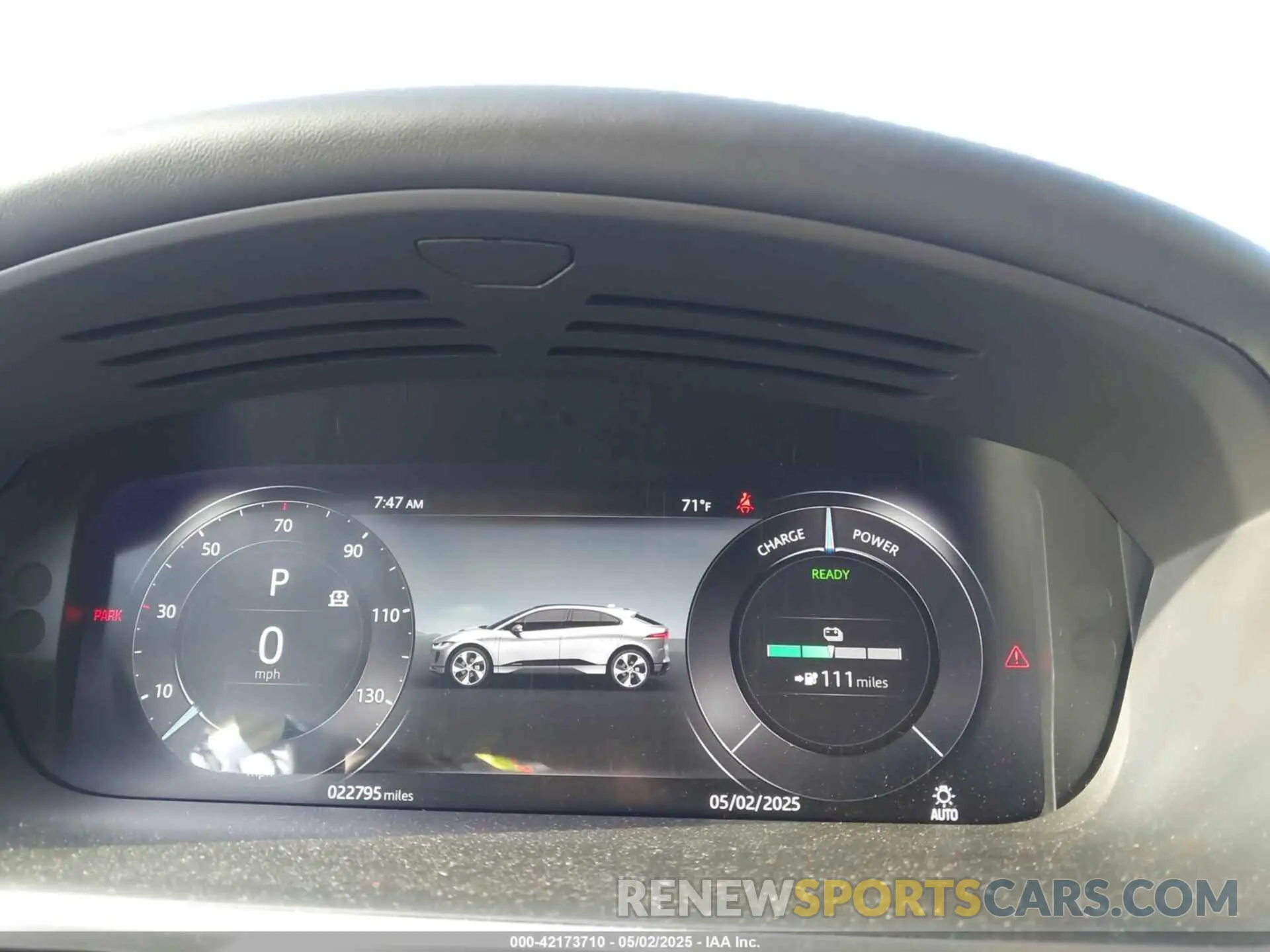 7 Photograph of a damaged car SADHD2S15N1622382 JAGUAR I-PACE 2022
