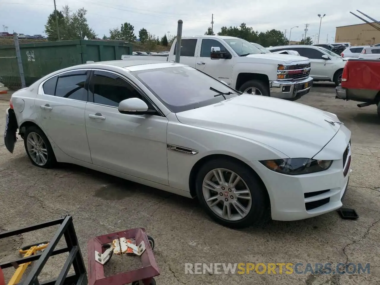 4 Photograph of a damaged car SAJAD4FX5KCP43941 JAGUAR XE 2019