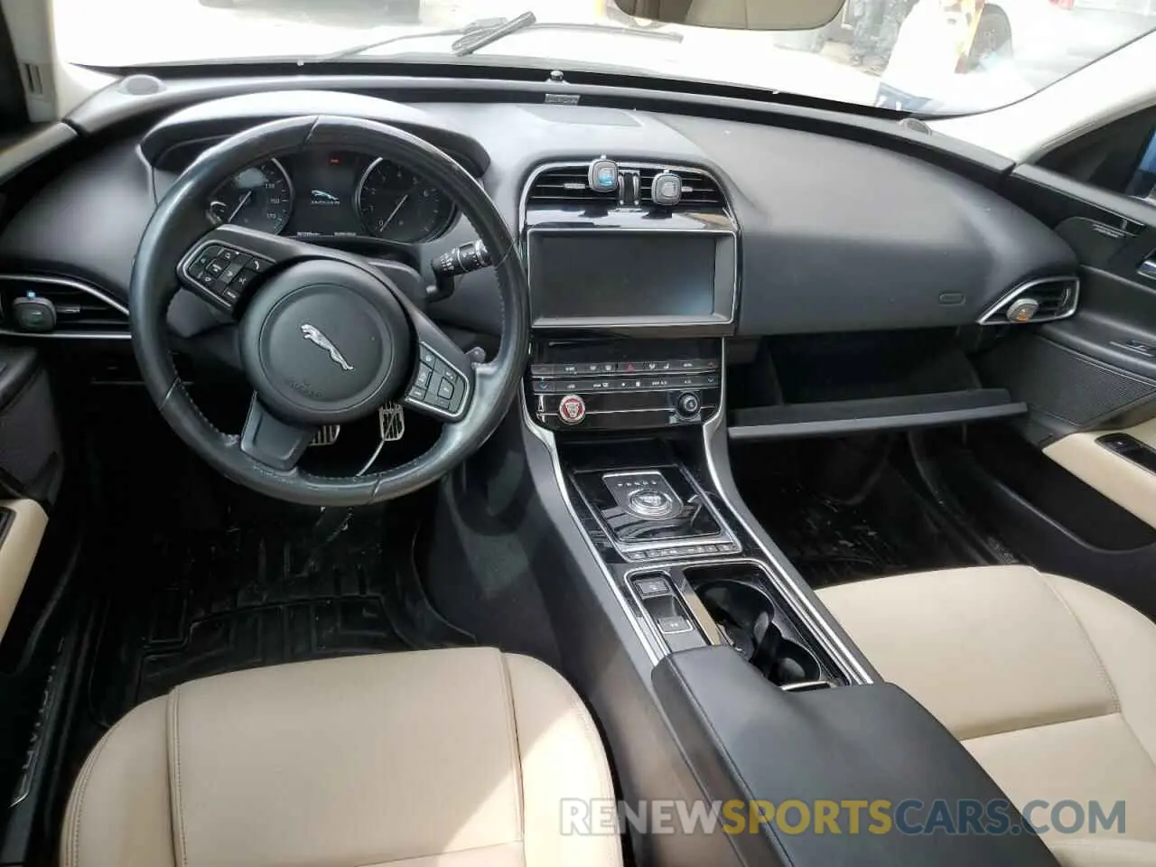 8 Photograph of a damaged car SAJAD4FX5KCP43941 JAGUAR XE 2019