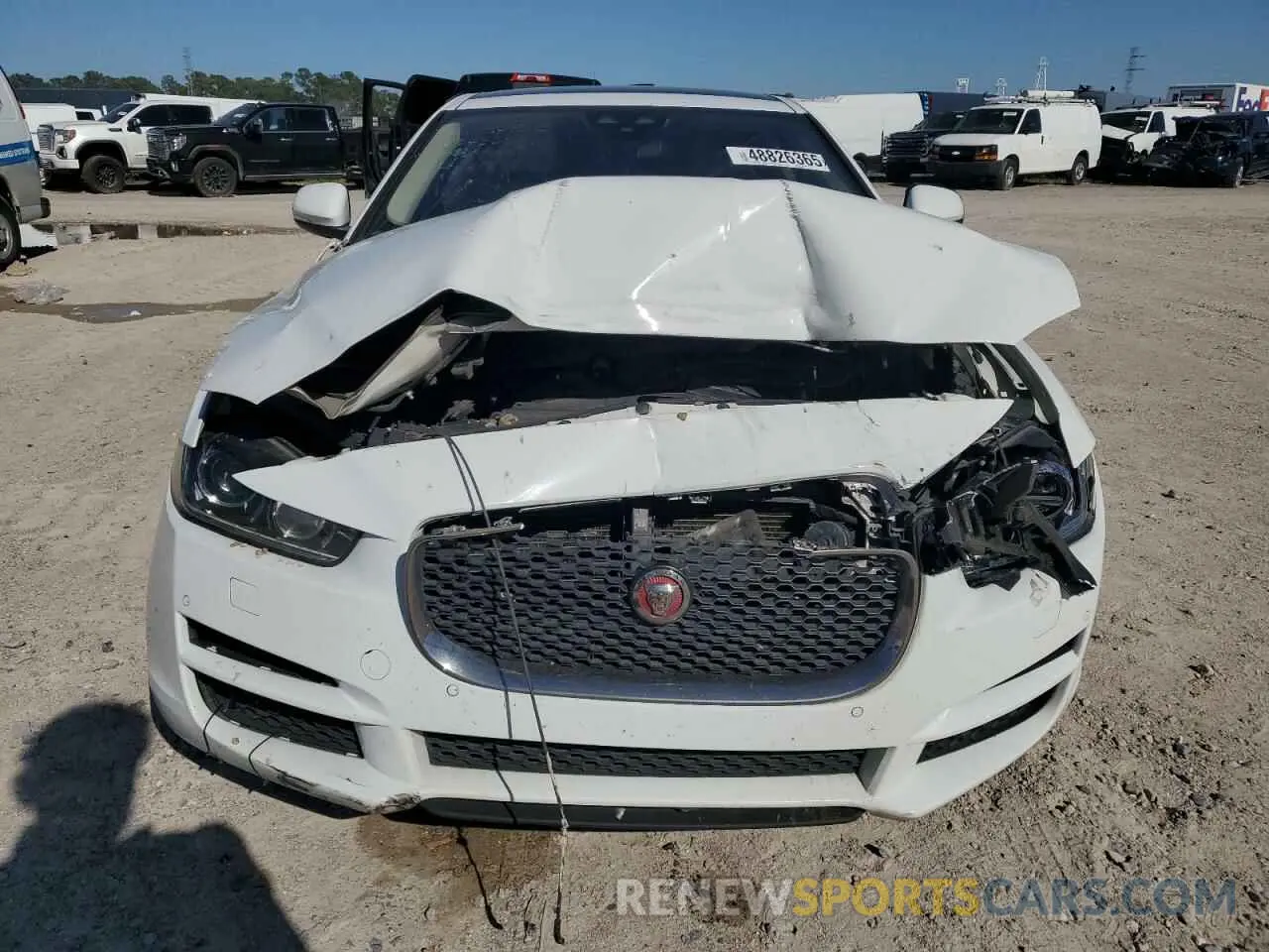 5 Photograph of a damaged car SAJAD4FX9KCP49404 JAGUAR XE 2019