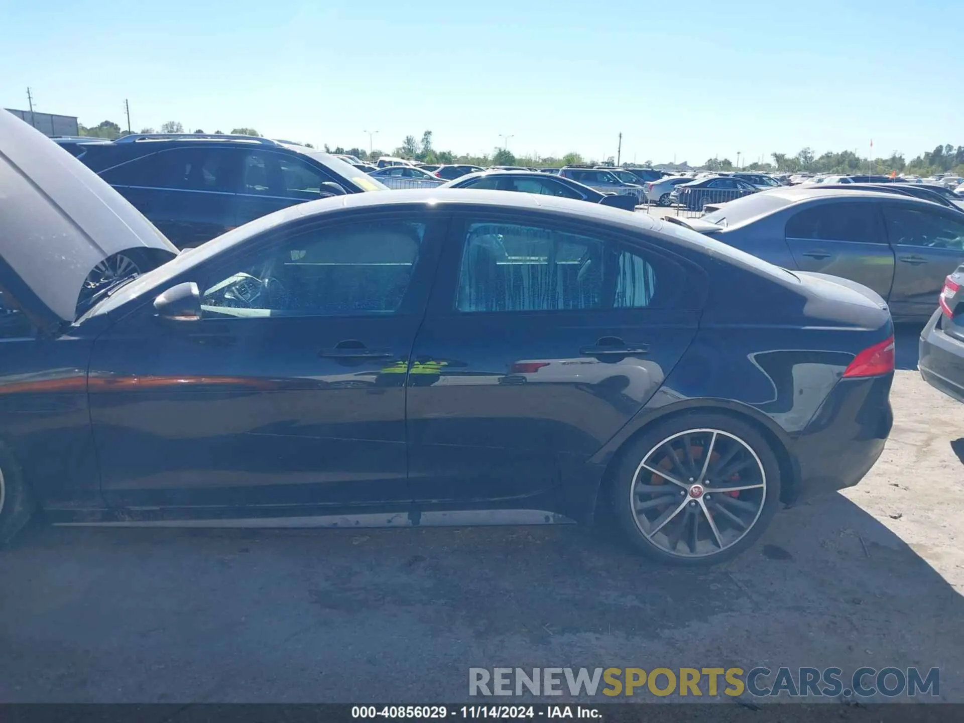 14 Фотография поврежденного автомобиля SAJAG4FVXKCP48915 JAGUAR XE 2019