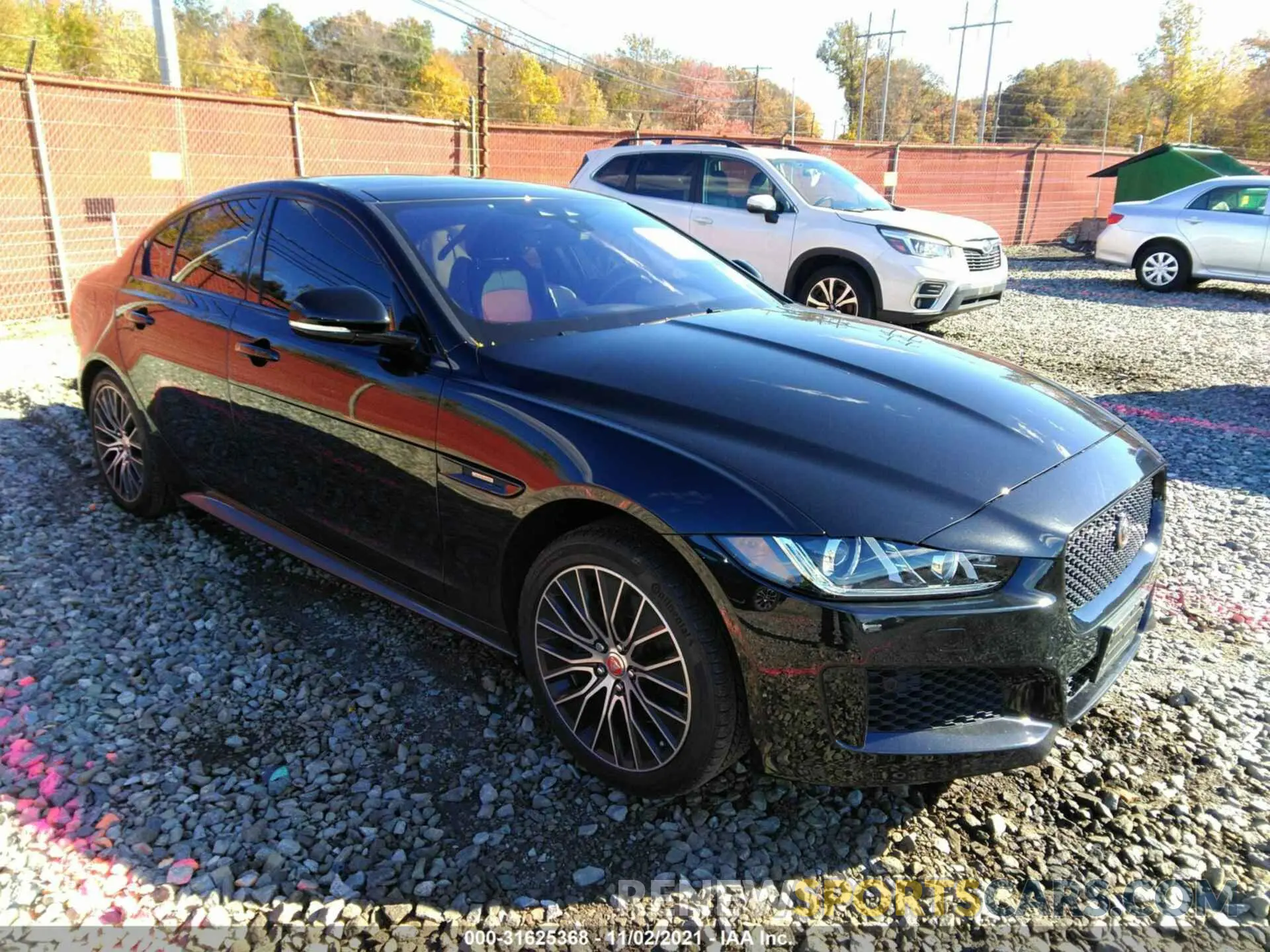 1 Фотография поврежденного автомобиля SAJAP4FX1KCP51610 JAGUAR XE 2019