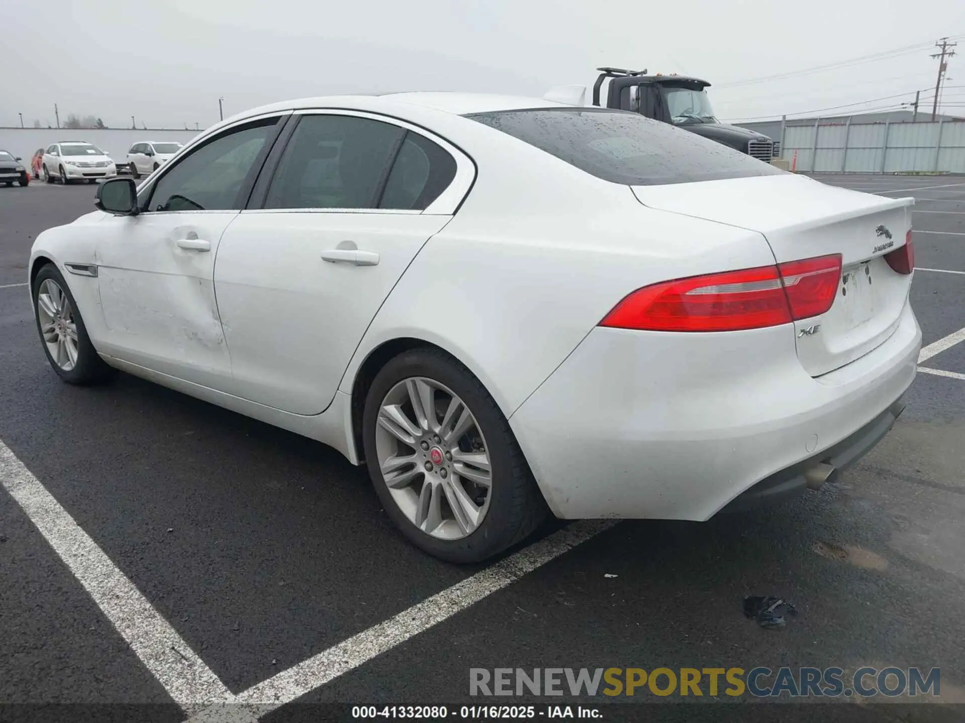3 Photograph of a damaged car SAJAR4FX0KCP52659 JAGUAR XE 2019