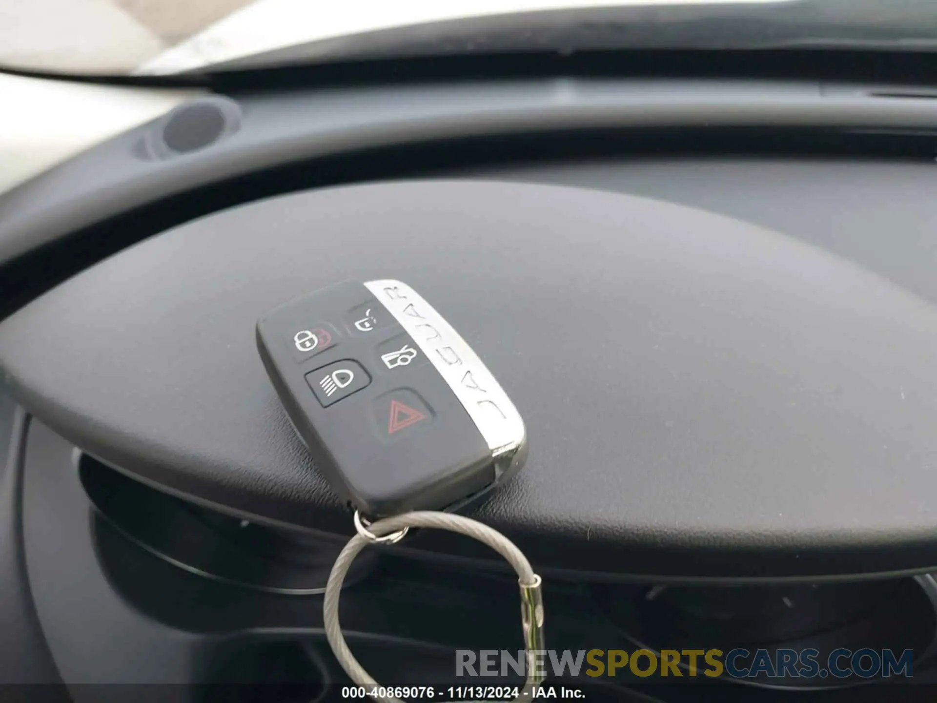 11 Фотография поврежденного автомобиля SAJAR4FX2KCP44224 JAGUAR XE 2019