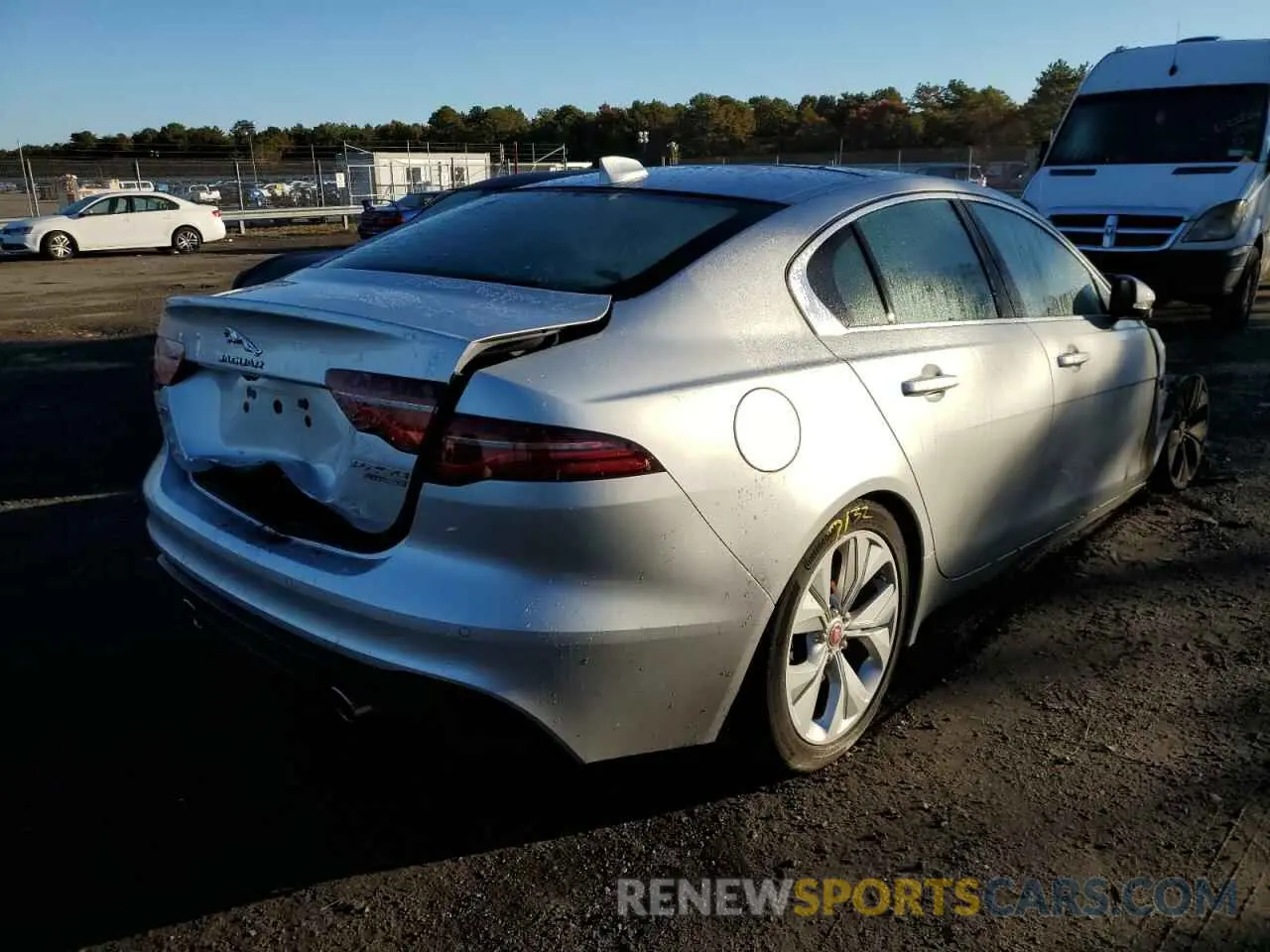 4 Photograph of a damaged car SAJAJ4FX7LCP64753 JAGUAR XE 2020
