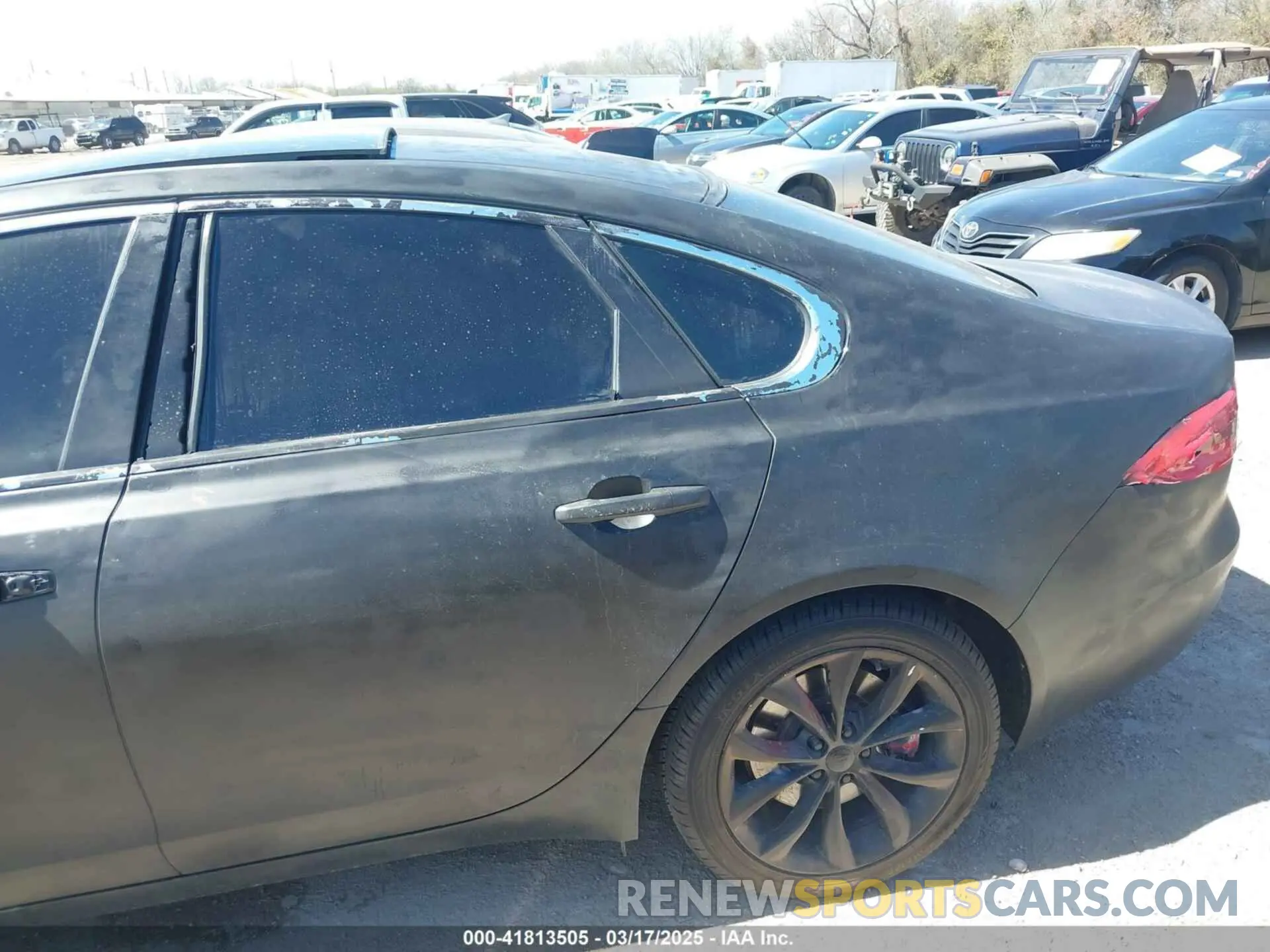 6 Photograph of a damaged car SAJBD4FX3KCY79425 JAGUAR XF 2019