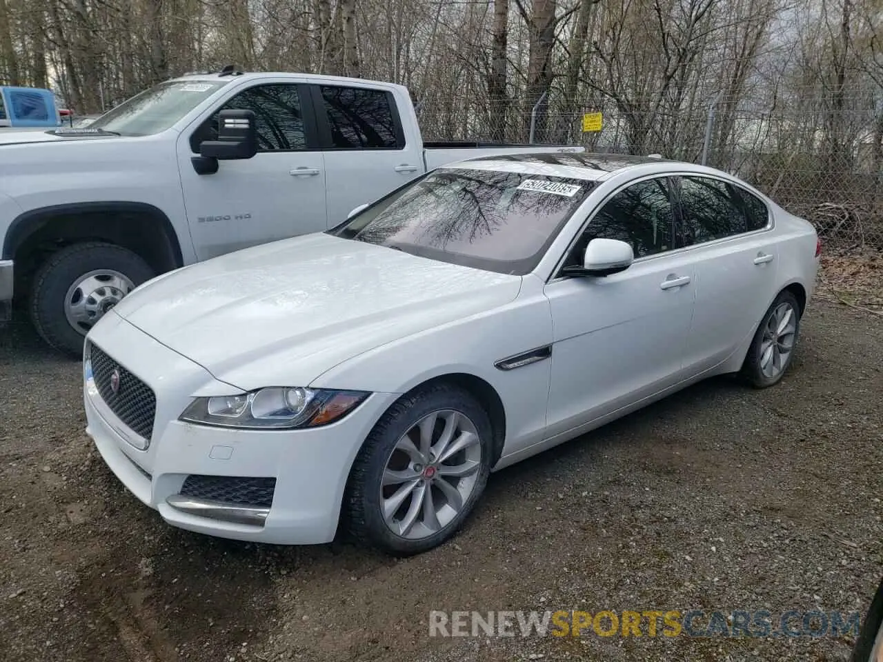 1 Фотография поврежденного автомобиля SAJBJ4FX0KCY79424 JAGUAR XF 2019