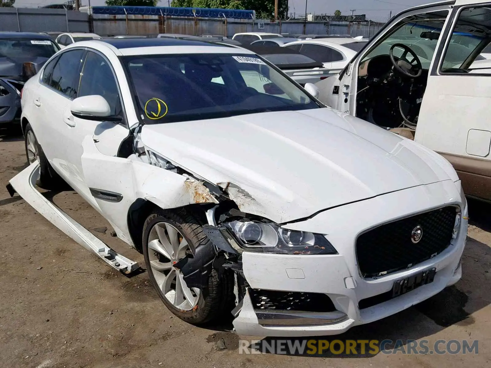 1 Photograph of a damaged car SAJBJ4FX3KCY78932 JAGUAR XF 2019