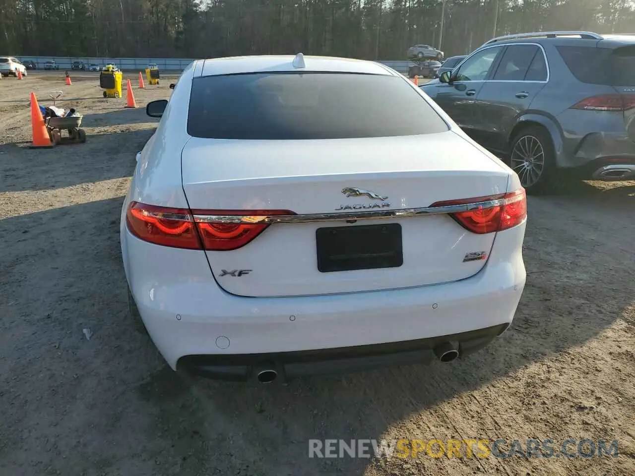 6 Фотография поврежденного автомобиля SAJBJ4FX4KCY81323 JAGUAR XF 2019