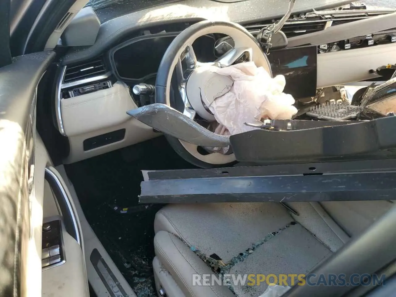 8 Photograph of a damaged car SAJBG4FX2MCY87848 JAGUAR XF 2021
