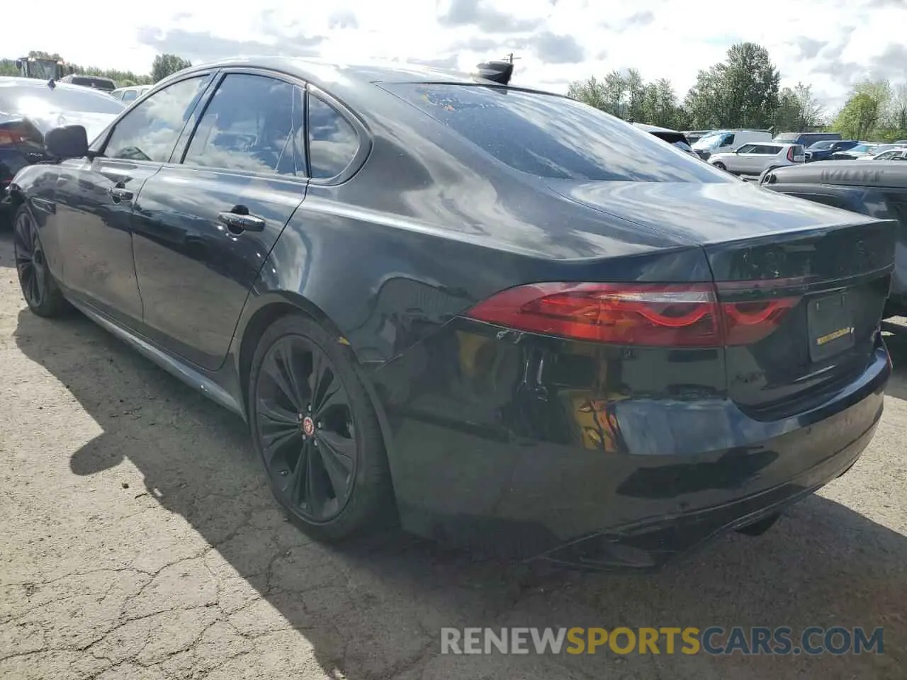 2 Фотография поврежденного автомобиля SAJBL4GX0MCY89348 JAGUAR XF 2021