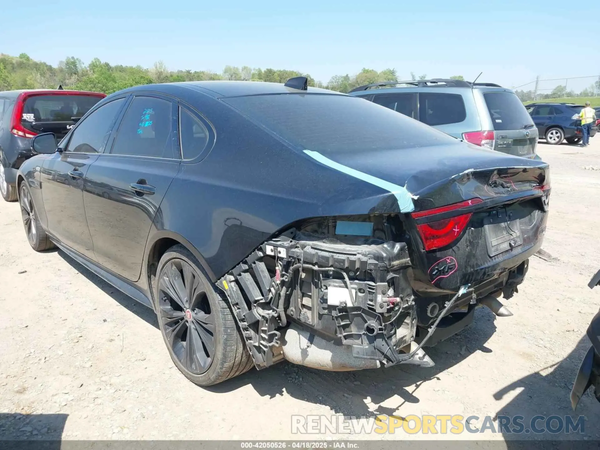 3 Photograph of a damaged car SAJBL4GX1MCY88418 JAGUAR XF 2021