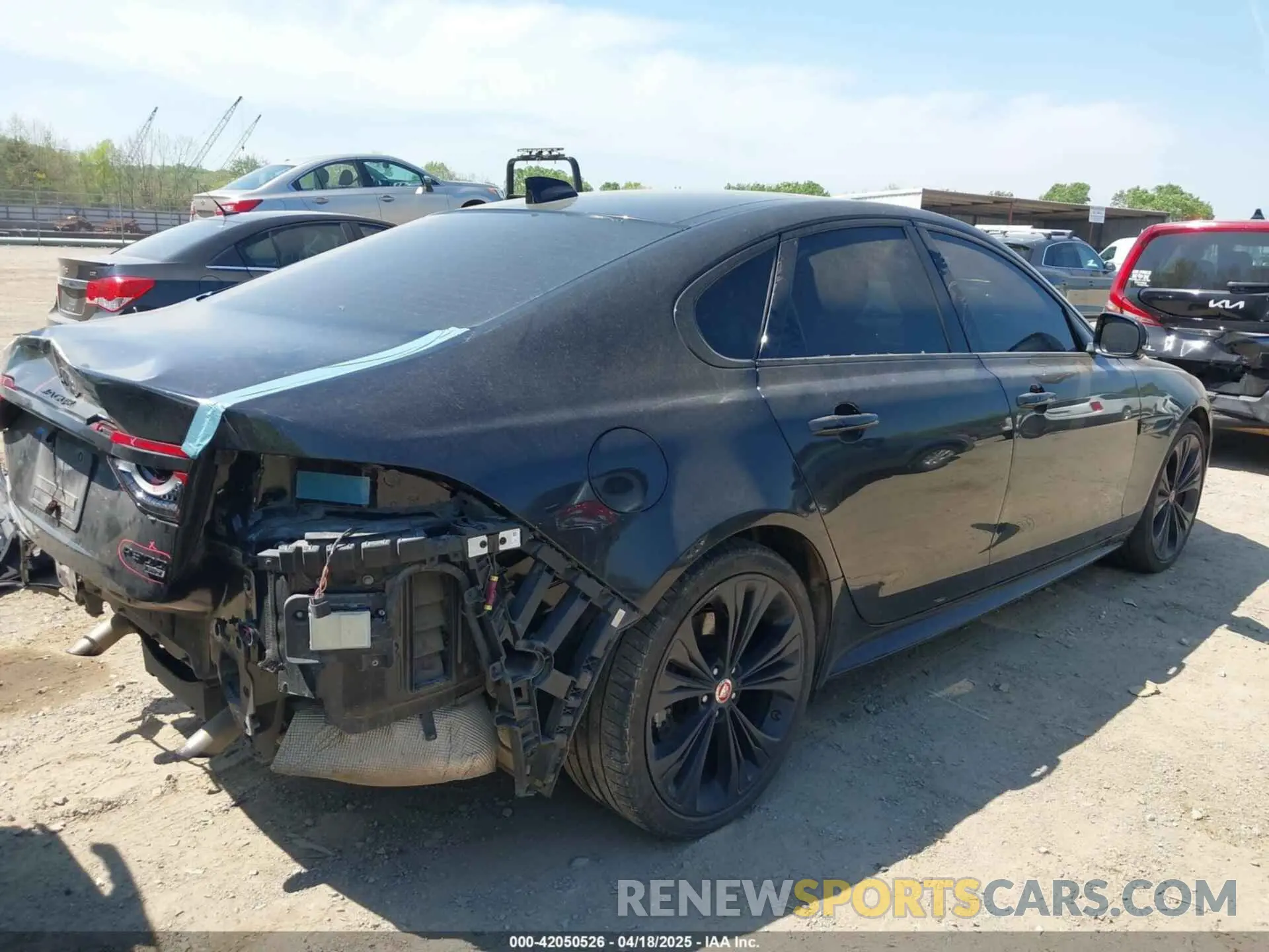 4 Photograph of a damaged car SAJBL4GX1MCY88418 JAGUAR XF 2021