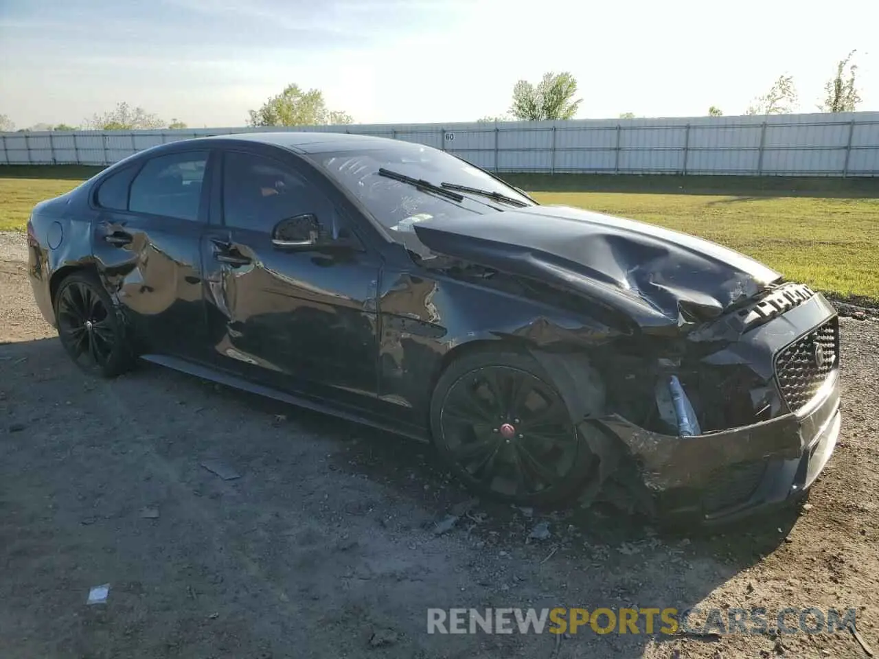 4 Фотография поврежденного автомобиля SAJBL4GX2MCY89142 JAGUAR XF 2021