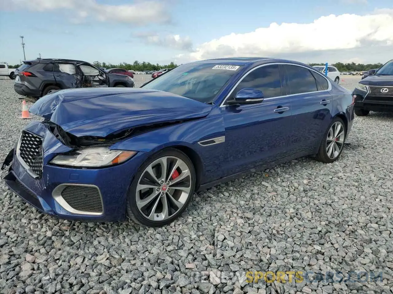 1 Фотография поврежденного автомобиля SAJBG4FX3NCY91294 JAGUAR XF 2022