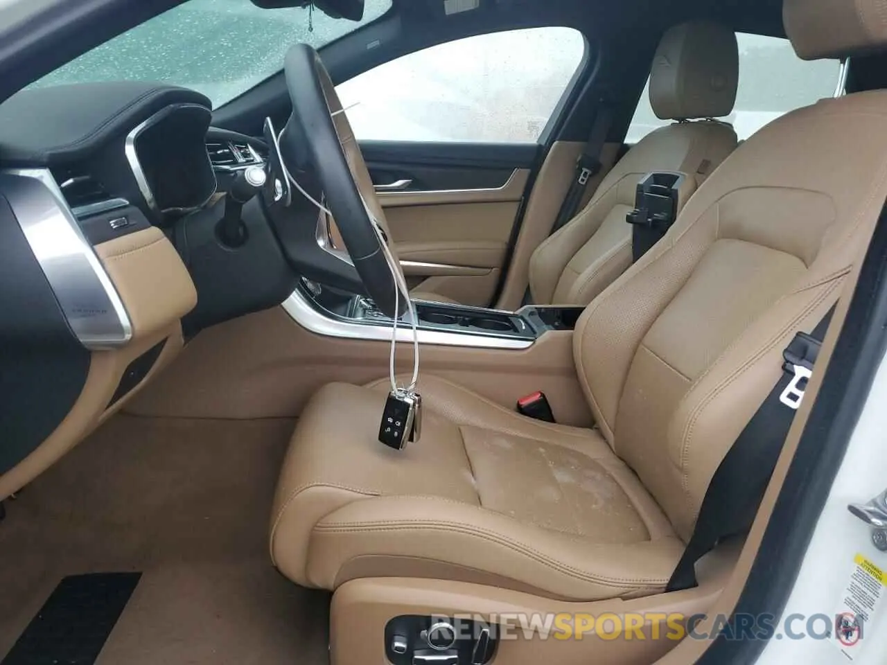 7 Photograph of a damaged car SAJBG4FX4NCY90817 JAGUAR XF 2022