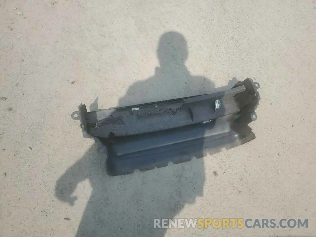 12 Photograph of a damaged car SAJWA1C78K8W18453 JAGUAR XJ 2019