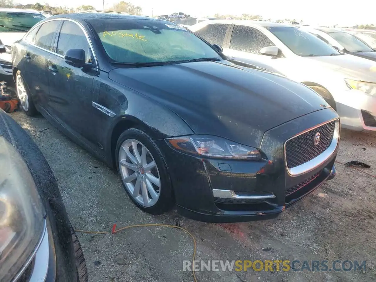 4 Photograph of a damaged car SAJWA1C78K8W21126 JAGUAR XJ 2019
