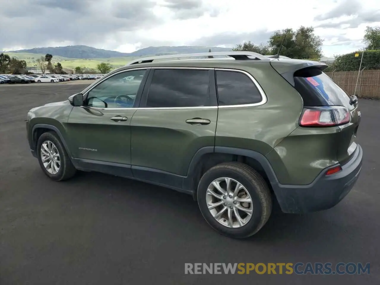 2 Photograph of a damaged car 1C4PJLCB9KD145320 JEEP ALL OTHER 2019