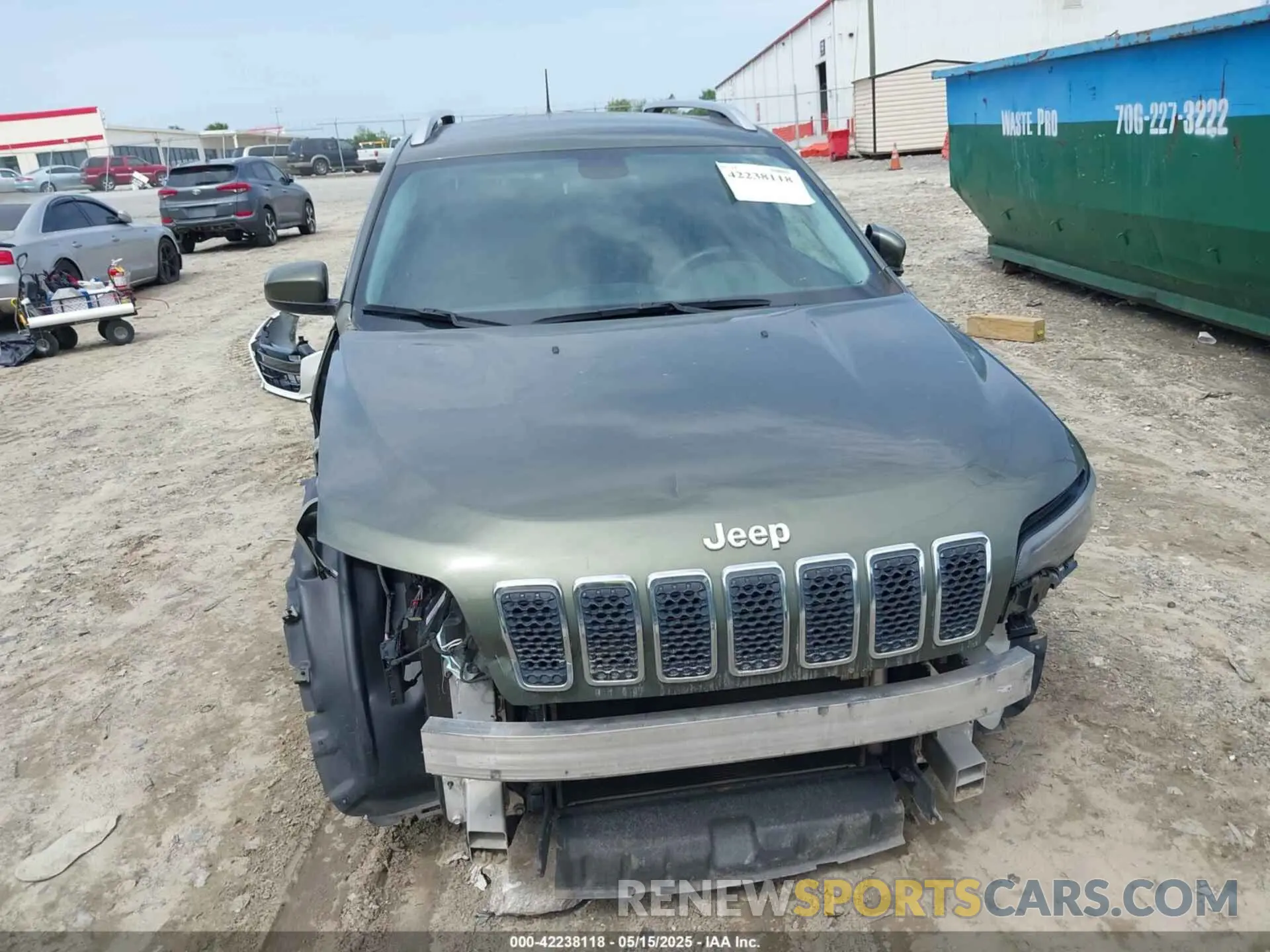 12 Фотография поврежденного автомобиля 1C4PJLCB0KD357703 JEEP CHEROKEE 2019