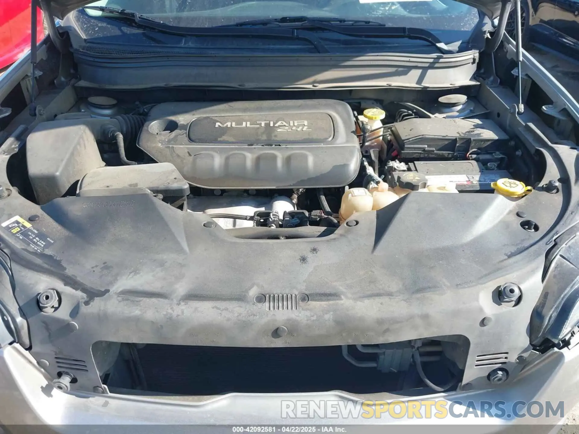 10 Фотография поврежденного автомобиля 1C4PJLCB3KD175557 JEEP CHEROKEE 2019