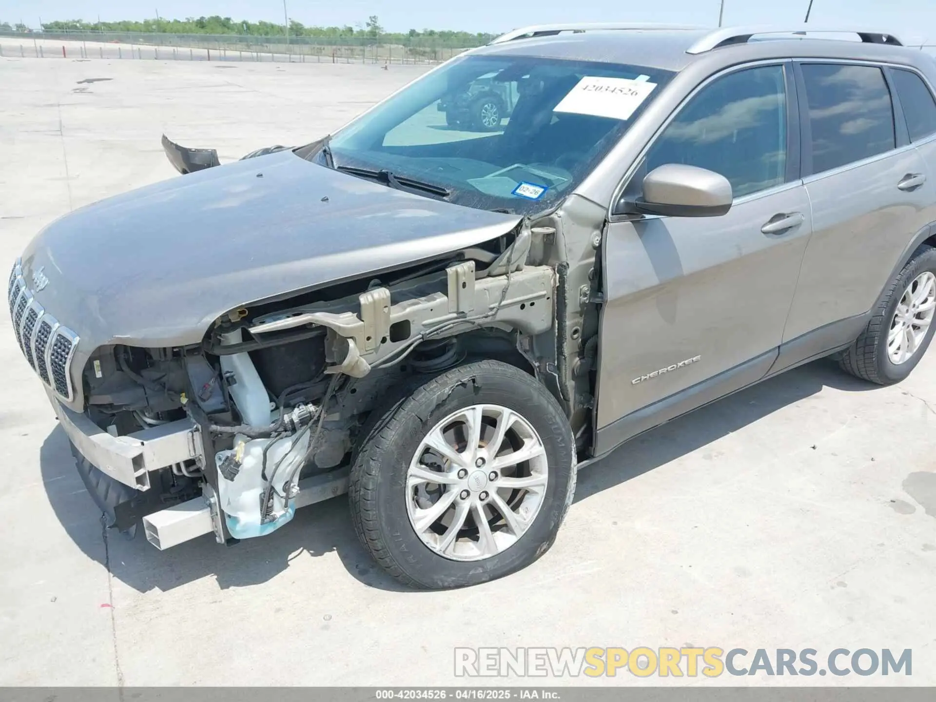 6 Photograph of a damaged car 1C4PJLCB5KD327631 JEEP CHEROKEE 2019