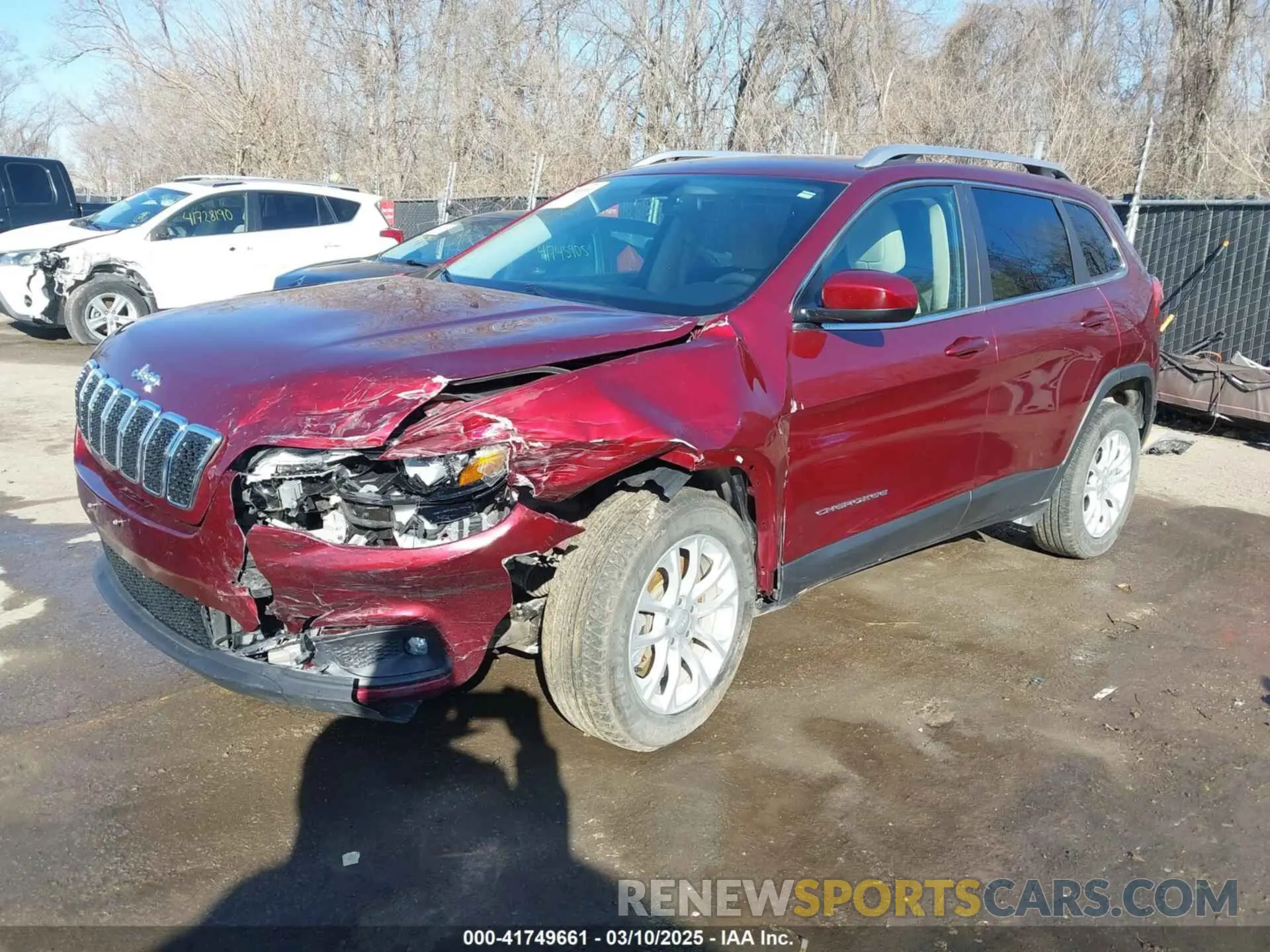 2 Фотография поврежденного автомобиля 1C4PJLCB5KD439927 JEEP CHEROKEE 2019