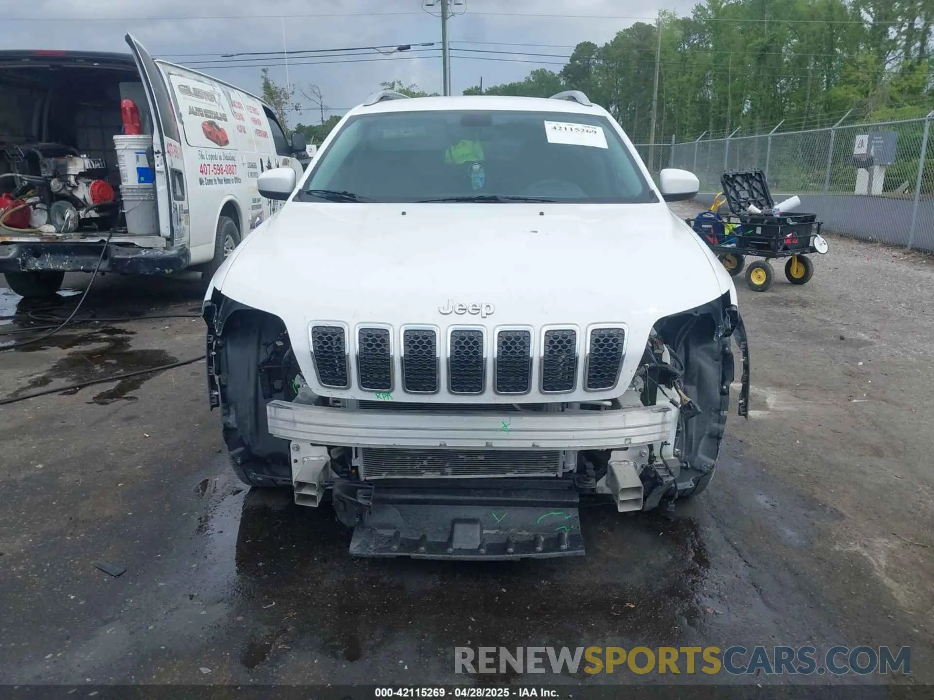 13 Фотография поврежденного автомобиля 1C4PJLCB8KD416836 JEEP CHEROKEE 2019