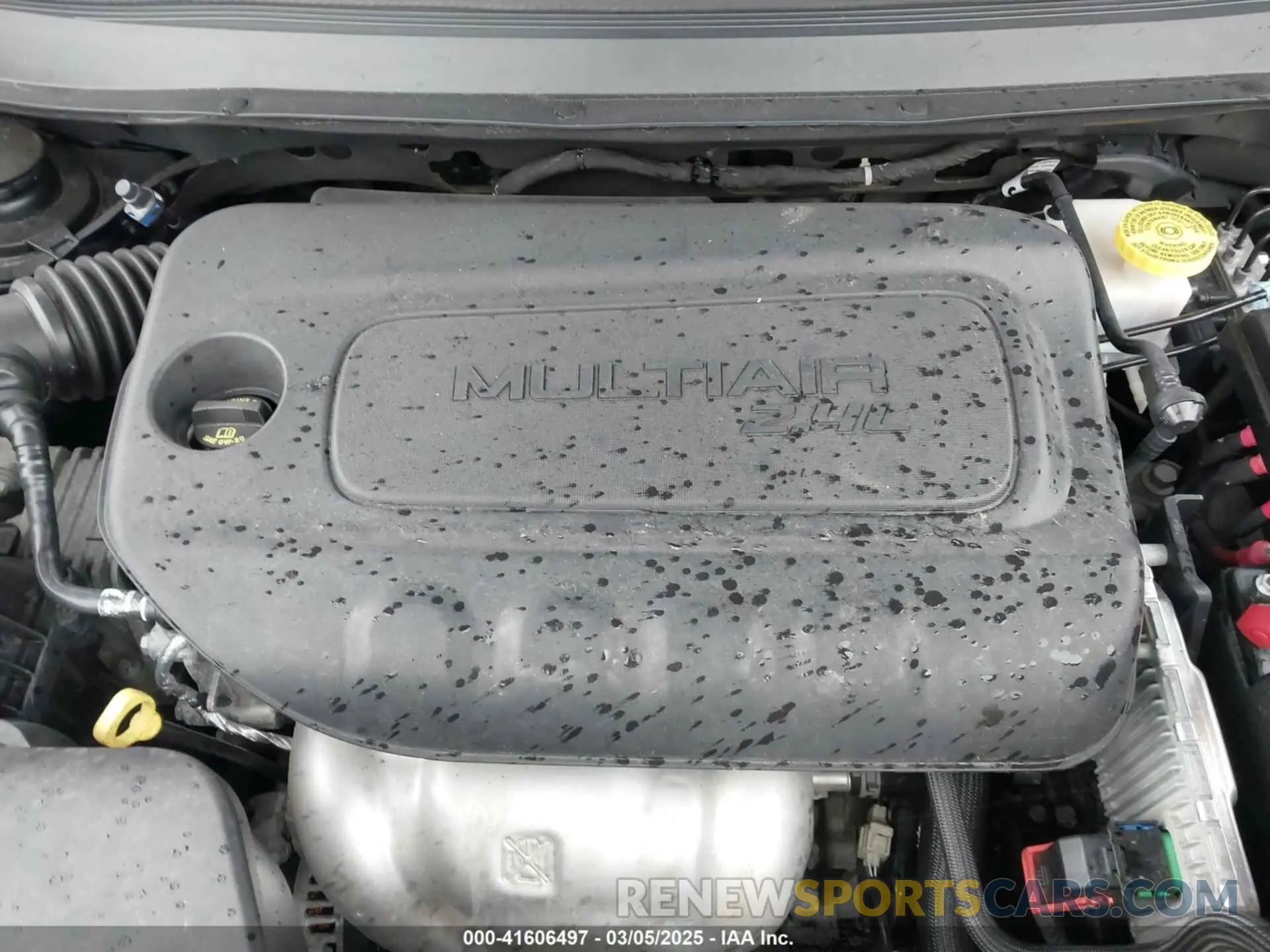 10 Photograph of a damaged car 1C4PJLCBXKD357403 JEEP CHEROKEE 2019