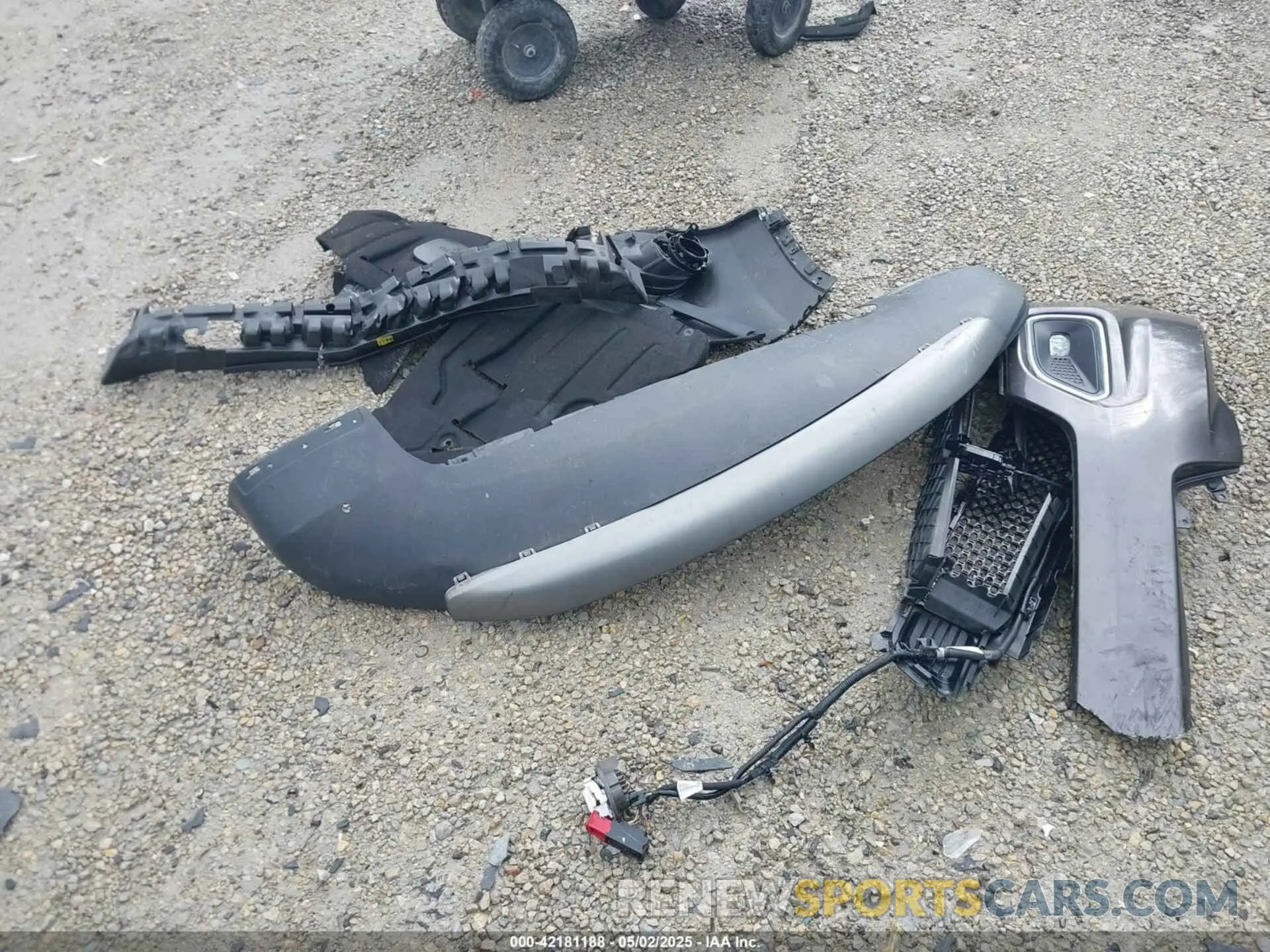 12 Фотография поврежденного автомобиля 1C4PJLDB8KD144495 JEEP CHEROKEE 2019