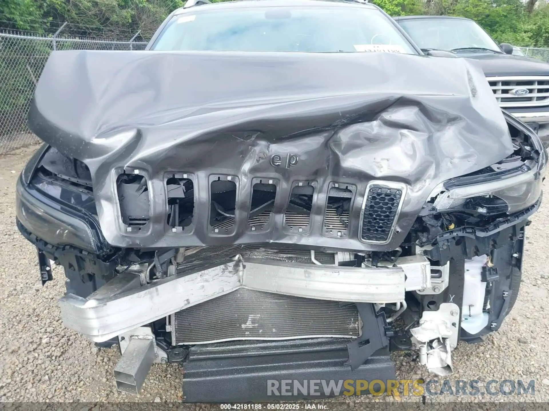 6 Фотография поврежденного автомобиля 1C4PJLDB8KD144495 JEEP CHEROKEE 2019