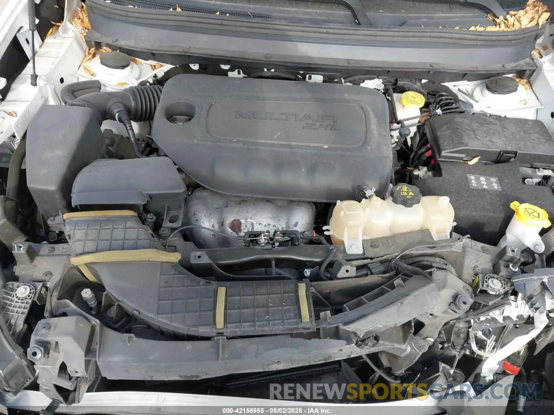10 Photograph of a damaged car 1C4PJLDB9KD381271 JEEP CHEROKEE 2019