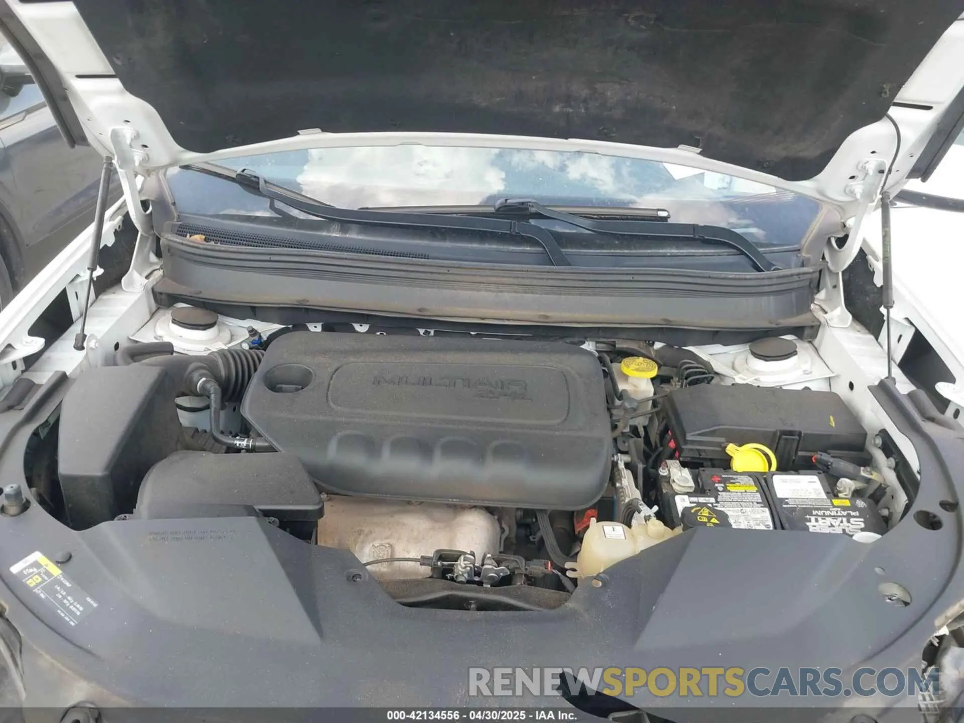 10 Photograph of a damaged car 1C4PJLDB9KD416231 JEEP CHEROKEE 2019