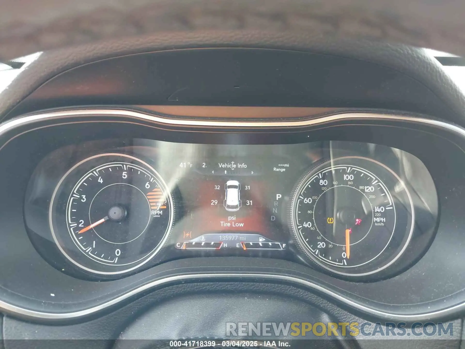 7 Photograph of a damaged car 1C4PJLDBXKD433958 JEEP CHEROKEE 2019