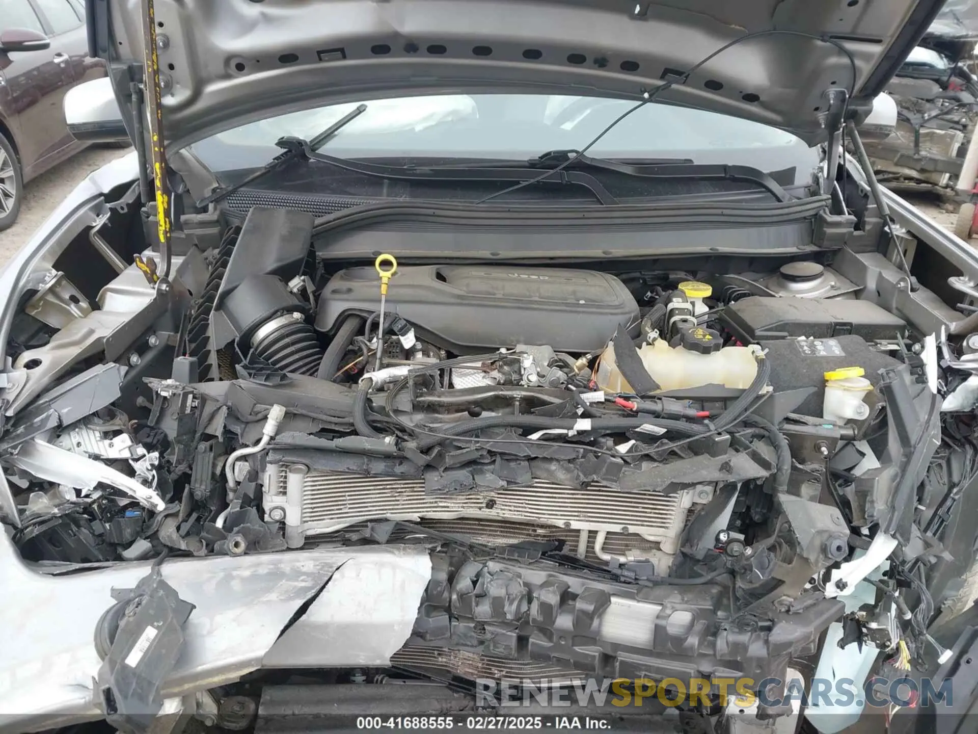 10 Photograph of a damaged car 1C4PJLDN0KD300846 JEEP CHEROKEE 2019