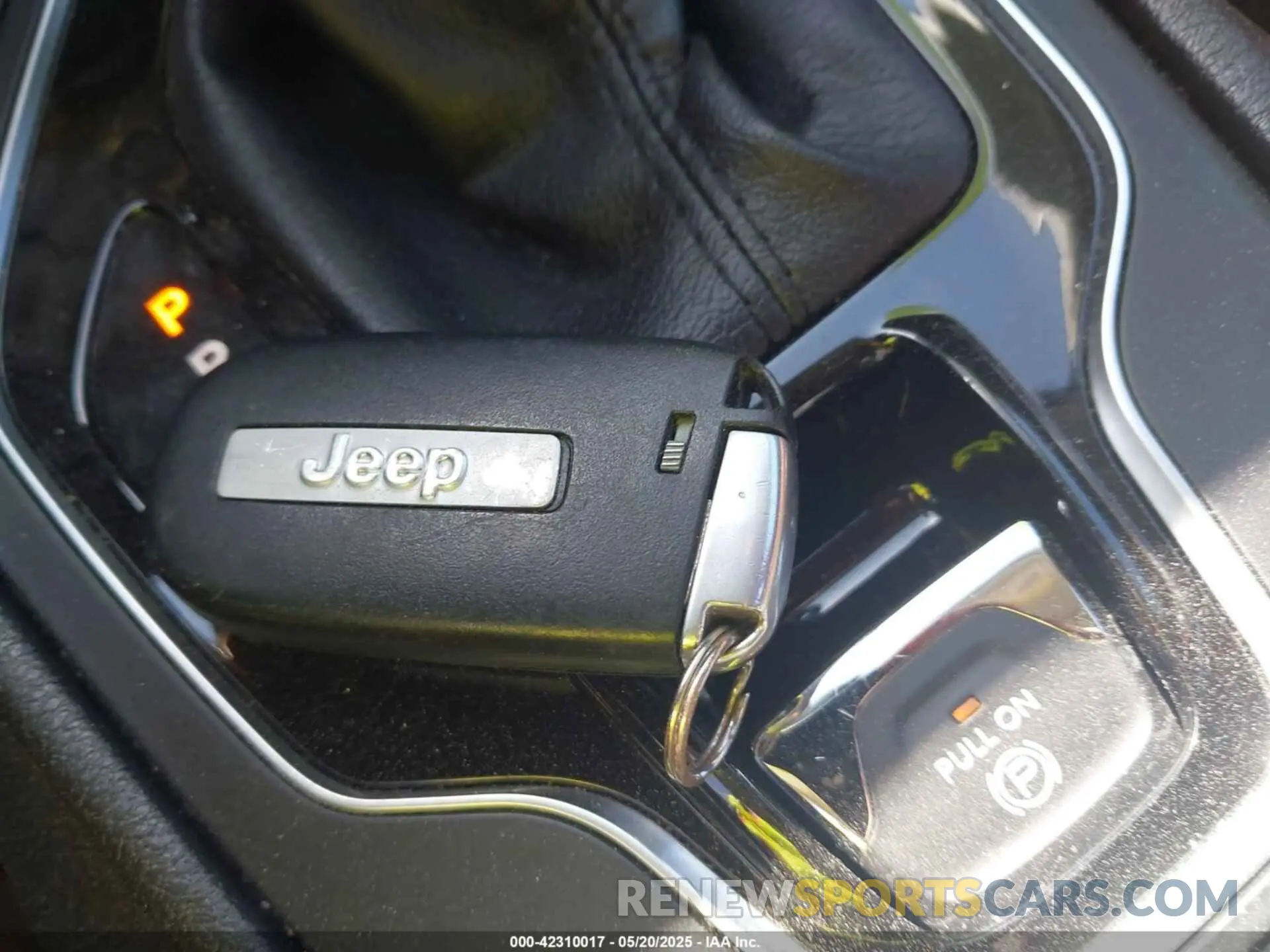 11 Photograph of a damaged car 1C4PJLJN0KD393047 JEEP CHEROKEE 2019