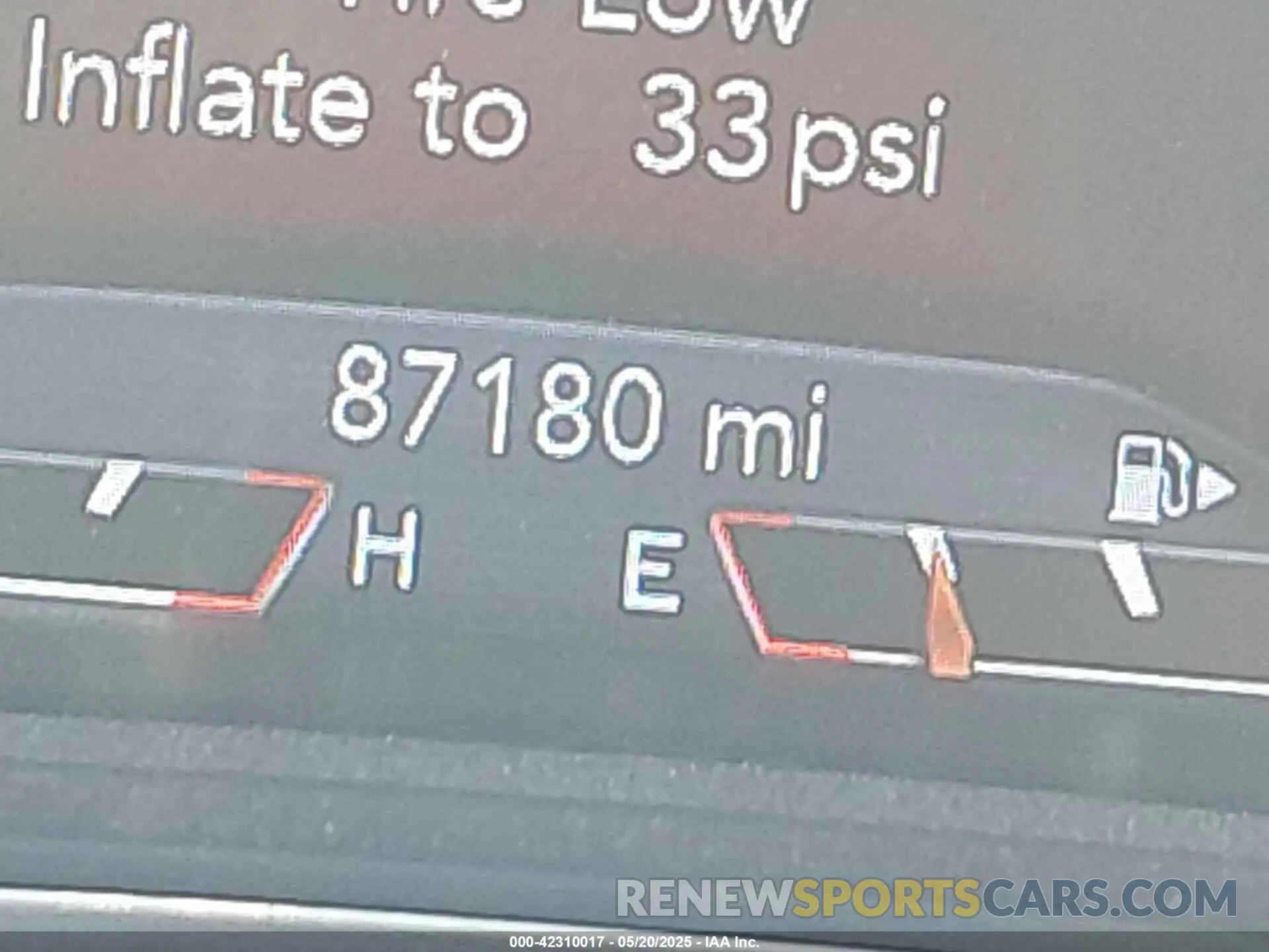 16 Photograph of a damaged car 1C4PJLJN0KD393047 JEEP CHEROKEE 2019
