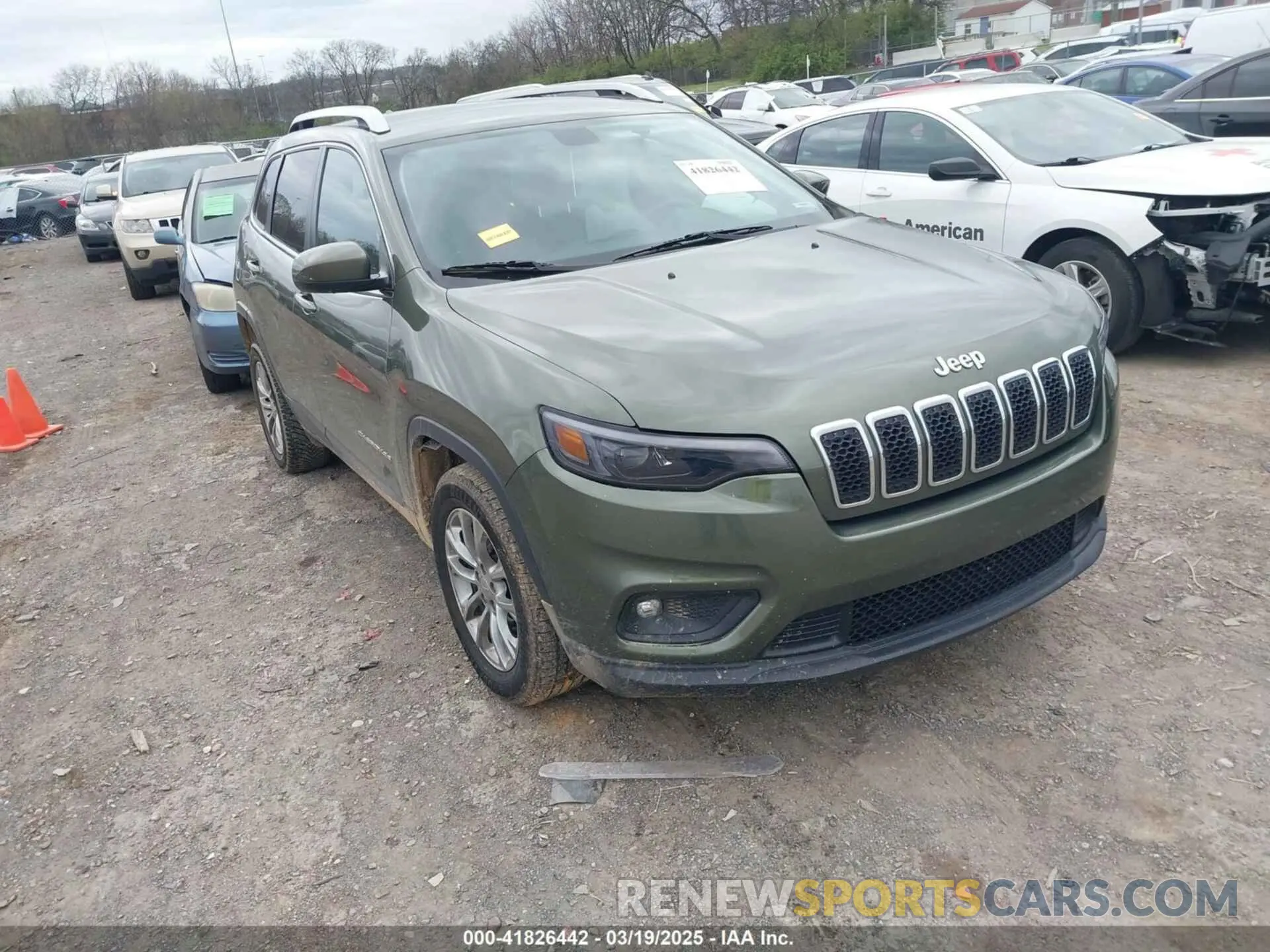 1 Photograph of a damaged car 1C4PJLLB0KD248397 JEEP CHEROKEE 2019