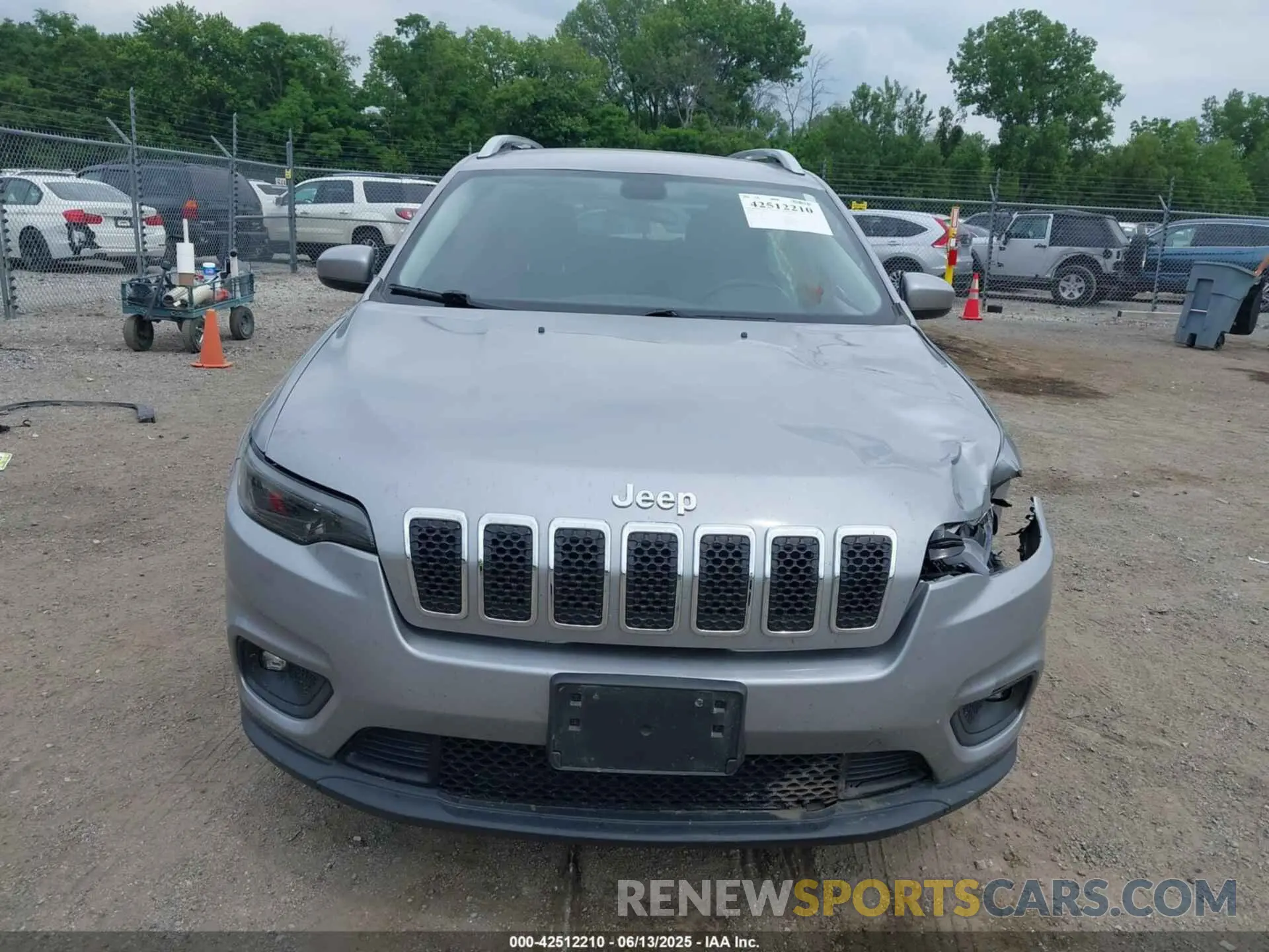 13 Фотография поврежденного автомобиля 1C4PJLLB1KD151340 JEEP CHEROKEE 2019