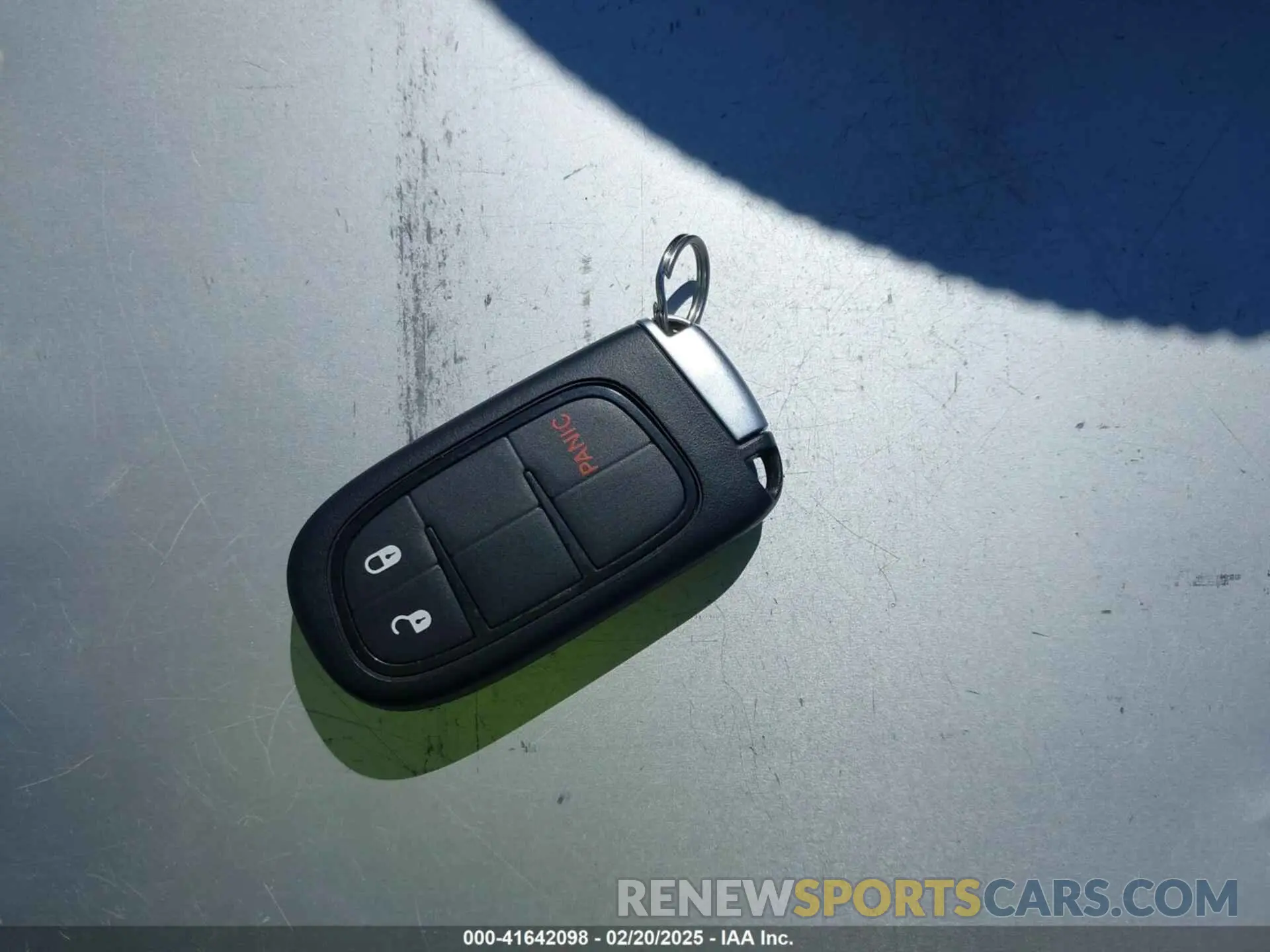 11 Photograph of a damaged car 1C4PJLLB2KD438654 JEEP CHEROKEE 2019
